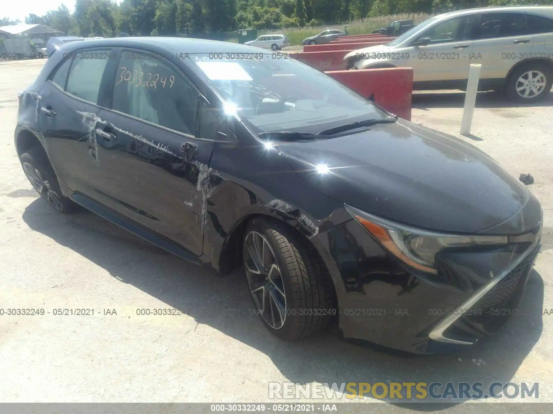 1 Photograph of a damaged car JTNA4RBE4L3082805 TOYOTA COROLLA HATCHBACK 2020