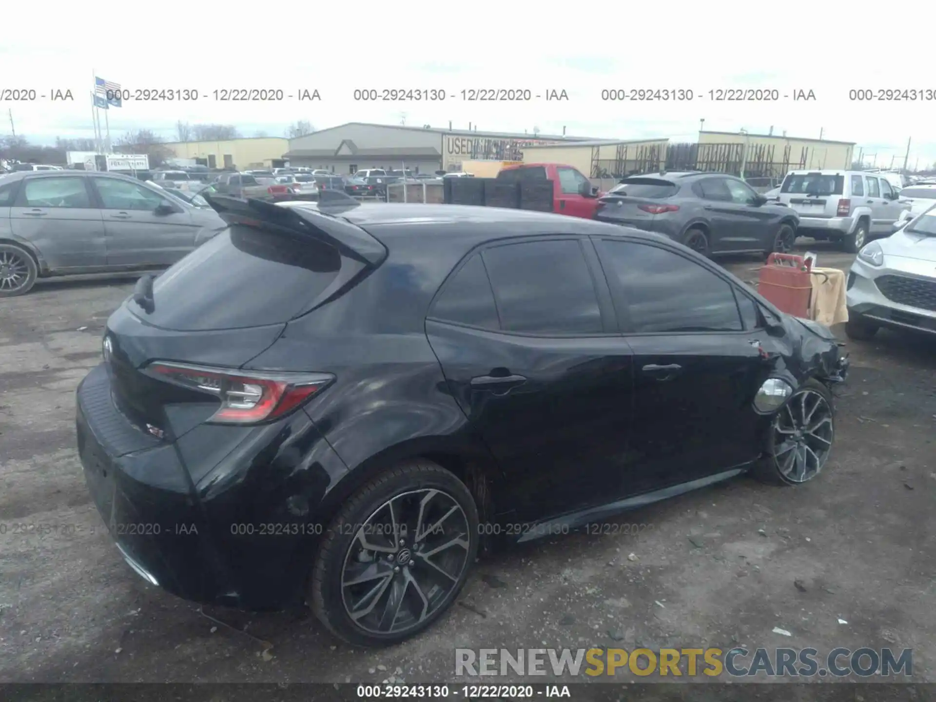 4 Photograph of a damaged car JTNA4RBE4L3094677 TOYOTA COROLLA HATCHBACK 2020