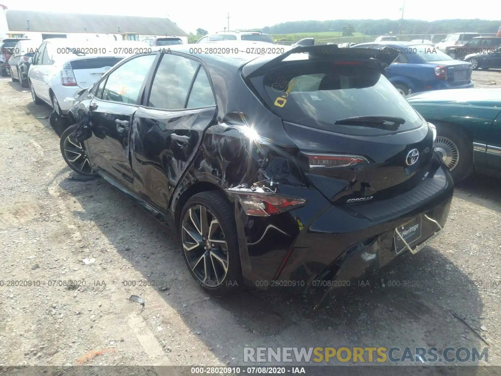 3 Photograph of a damaged car JTNA4RBE7L3092163 TOYOTA COROLLA HATCHBACK 2020