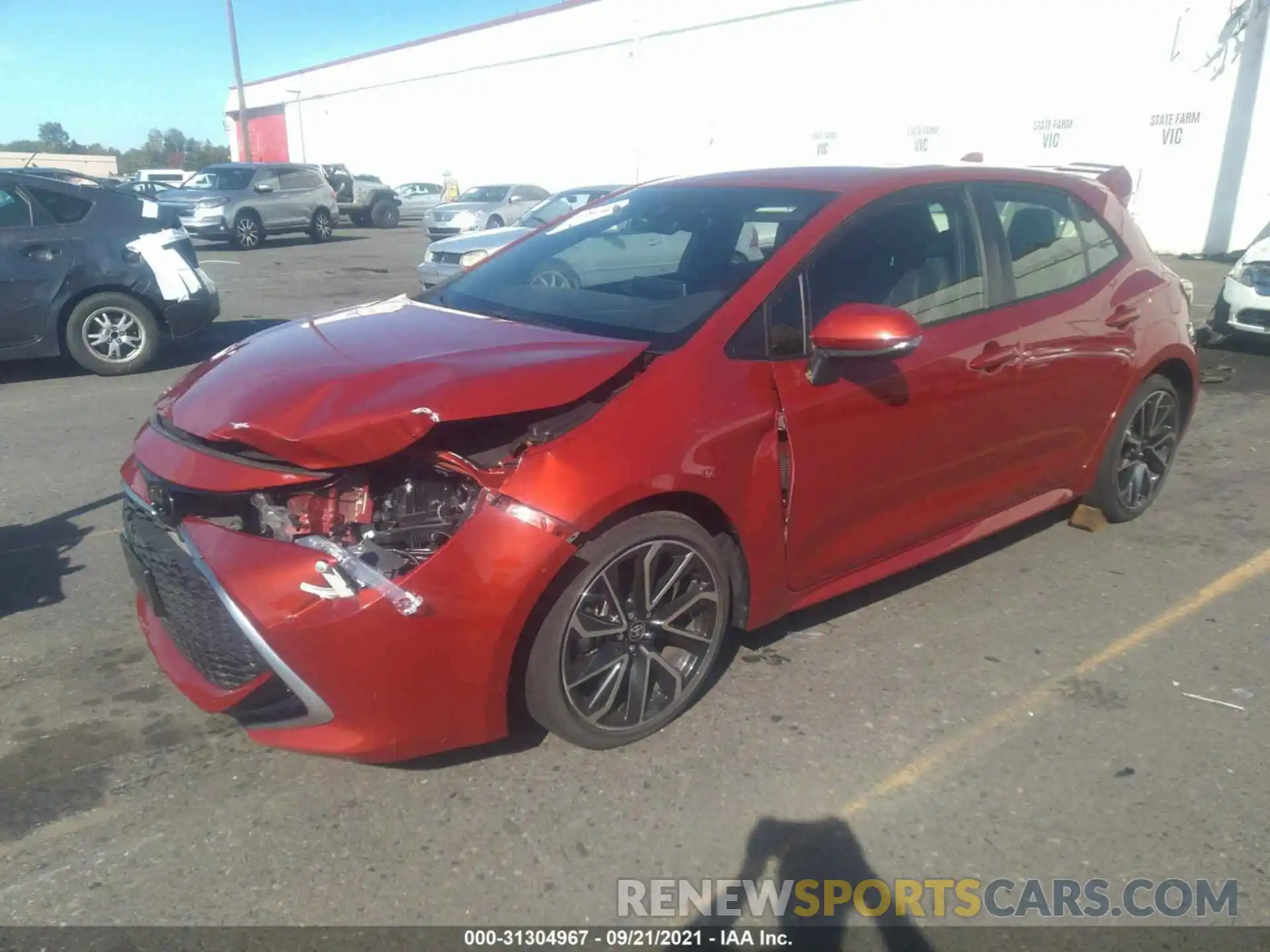 2 Photograph of a damaged car JTNA4RBEXL3086616 TOYOTA COROLLA HATCHBACK 2020