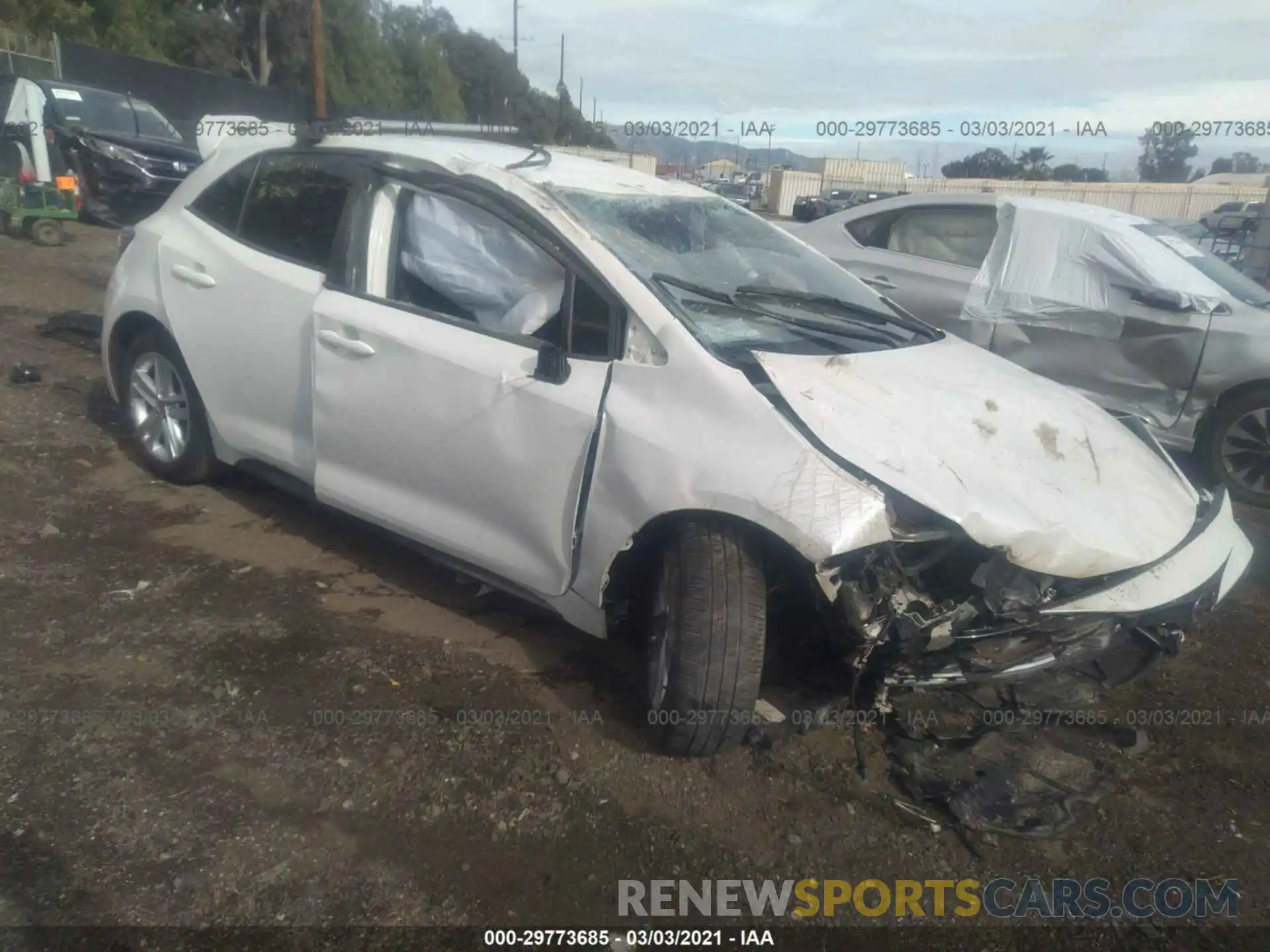 1 Photograph of a damaged car JTNB4RBE0L3085656 TOYOTA COROLLA HATCHBACK 2020