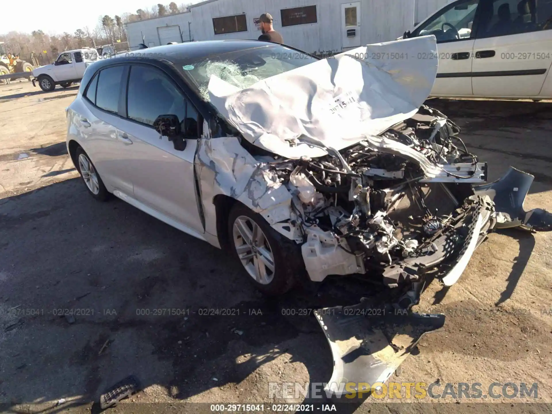 1 Фотография поврежденного автомобиля JTNB4RBE3L3076241 TOYOTA COROLLA HATCHBACK 2020