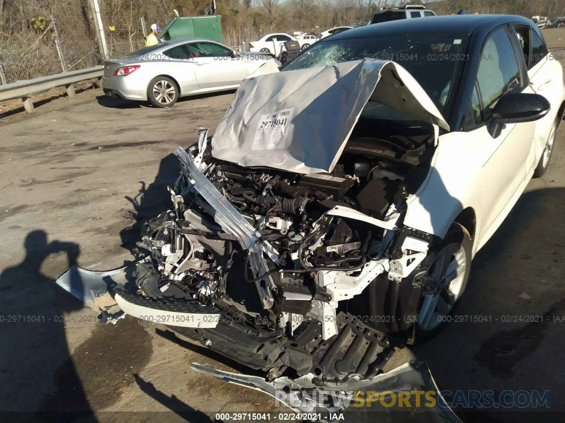 6 Фотография поврежденного автомобиля JTNB4RBE3L3076241 TOYOTA COROLLA HATCHBACK 2020