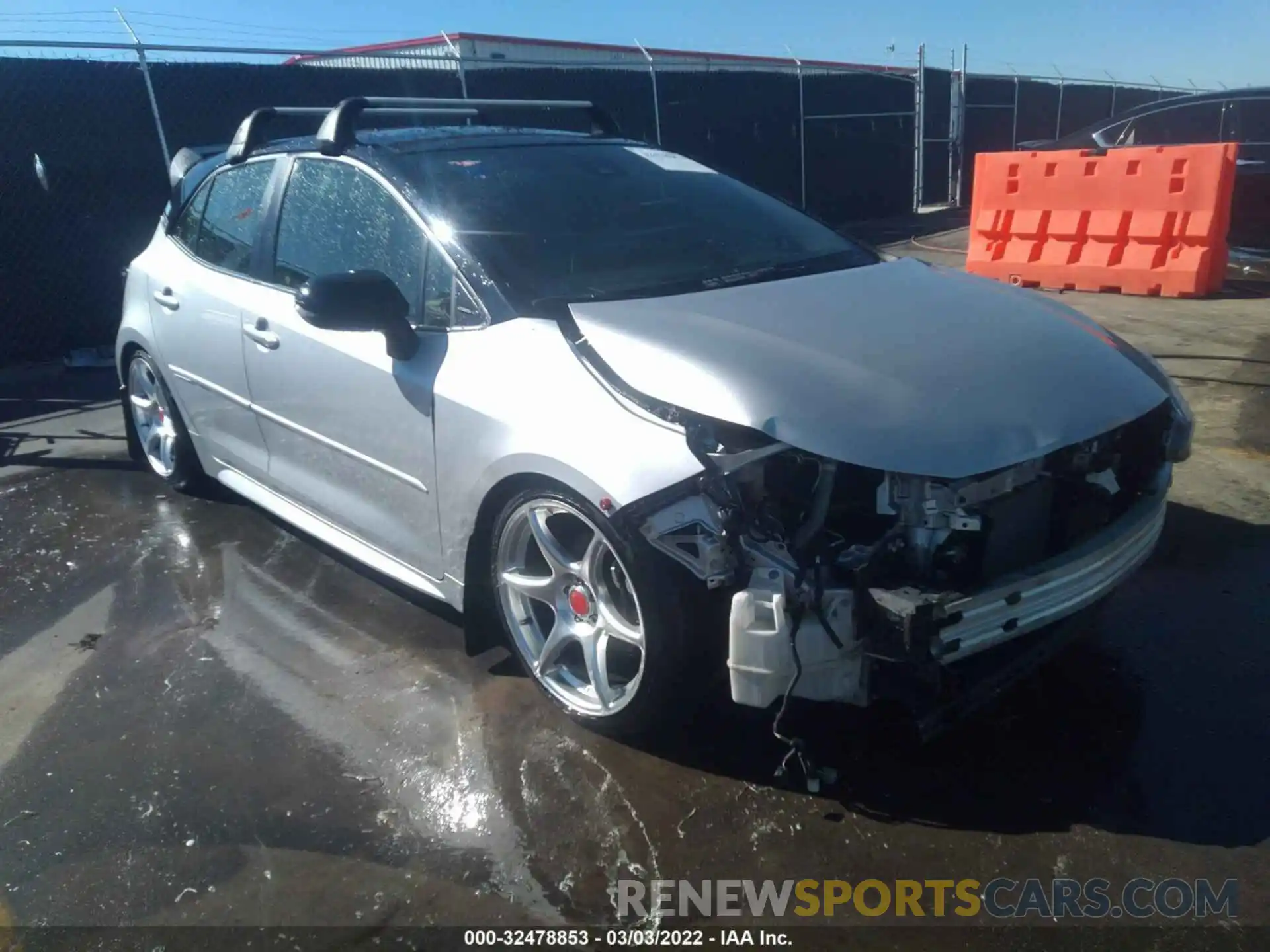 1 Photograph of a damaged car JTNB4RBE3L3092794 TOYOTA COROLLA HATCHBACK 2020