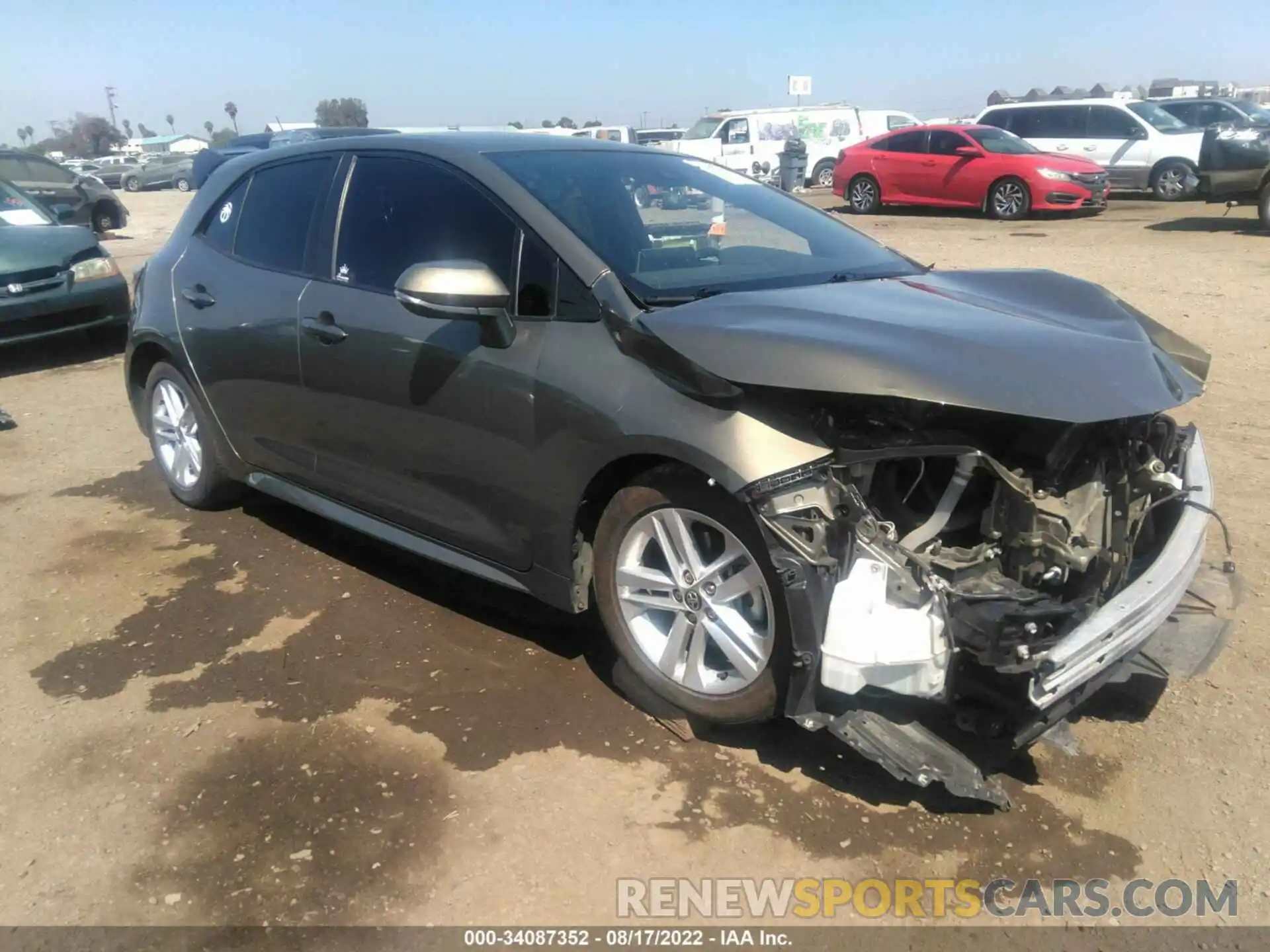 1 Photograph of a damaged car JTNB4RBE6L3080980 TOYOTA COROLLA HATCHBACK 2020