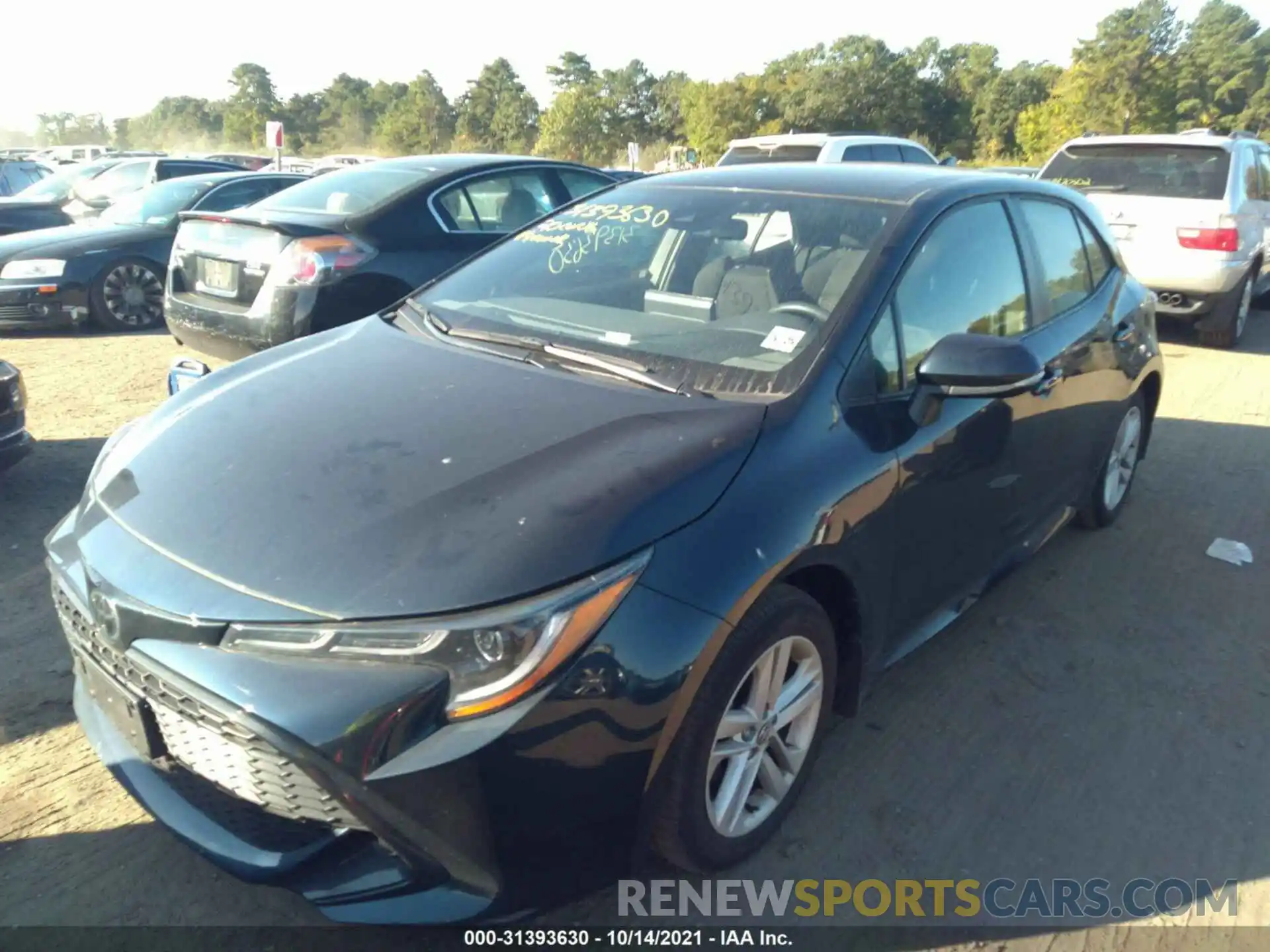 2 Photograph of a damaged car JTNB4RBE9L3080567 TOYOTA COROLLA HATCHBACK 2020