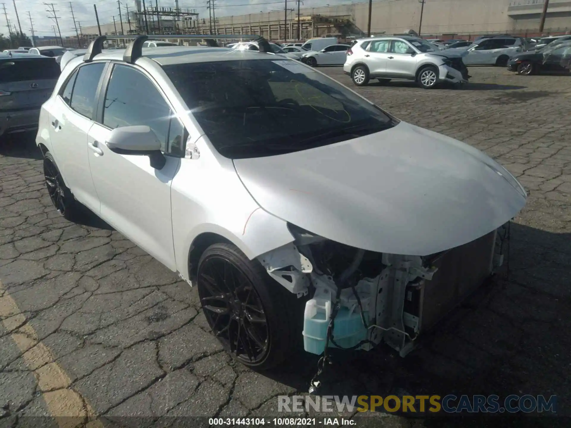 1 Photograph of a damaged car JTNC4RBE0L3085161 TOYOTA COROLLA HATCHBACK 2020