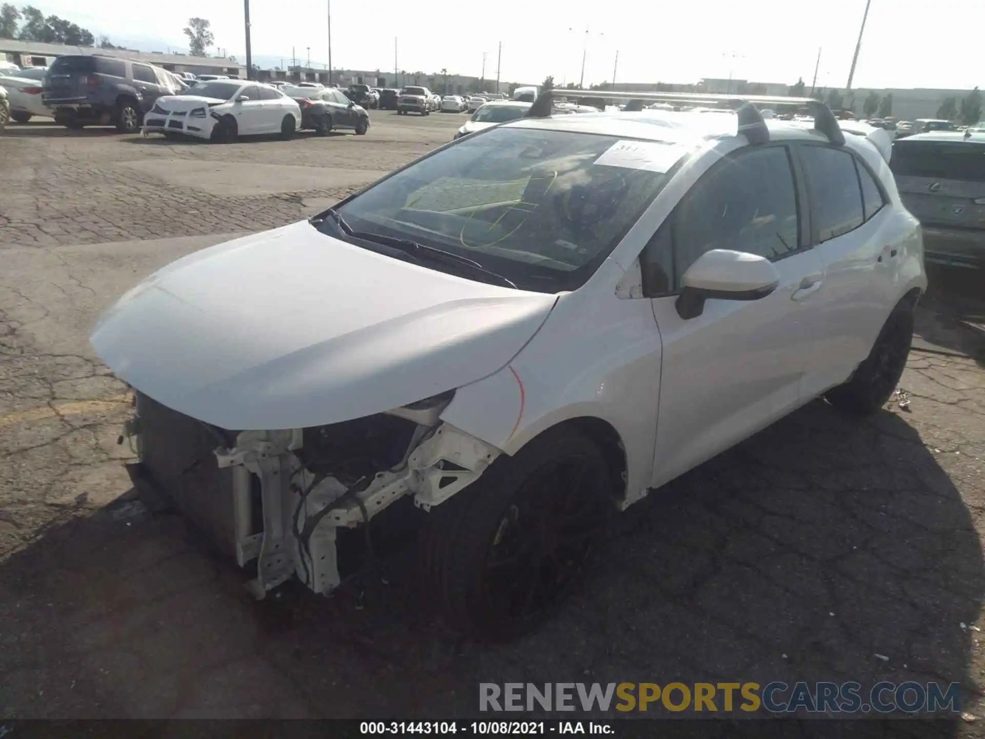 2 Photograph of a damaged car JTNC4RBE0L3085161 TOYOTA COROLLA HATCHBACK 2020