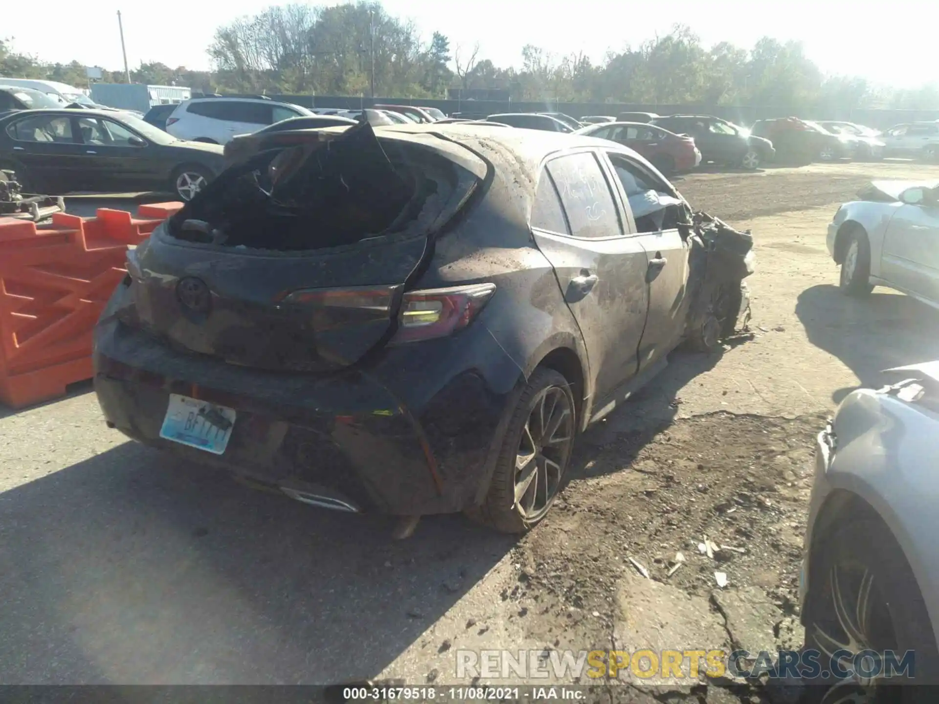 4 Photograph of a damaged car JTNC4RBE0L3103710 TOYOTA COROLLA HATCHBACK 2020