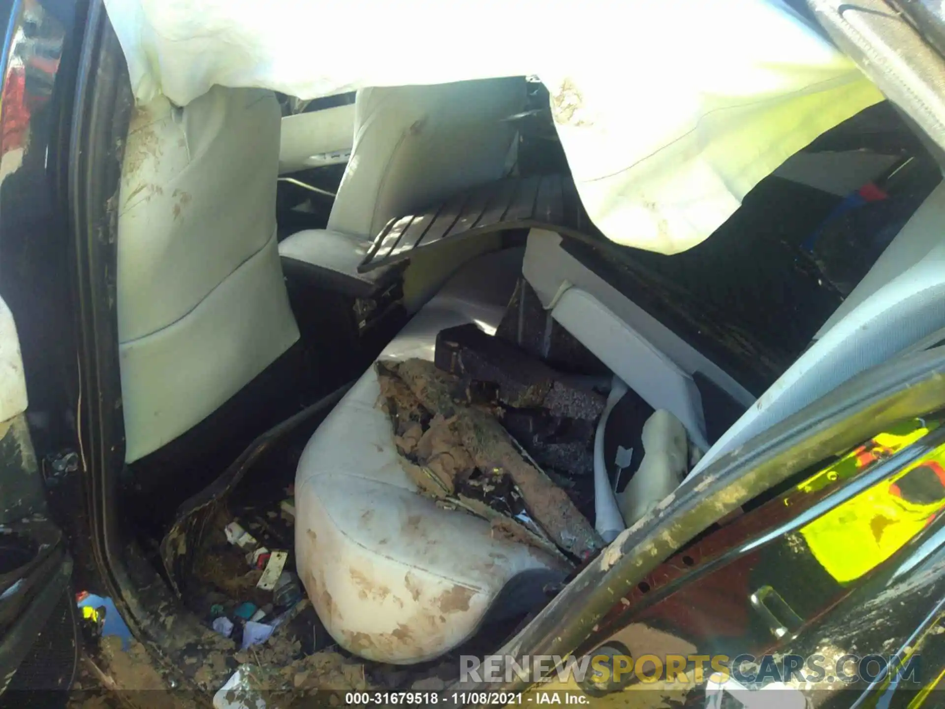 8 Photograph of a damaged car JTNC4RBE0L3103710 TOYOTA COROLLA HATCHBACK 2020