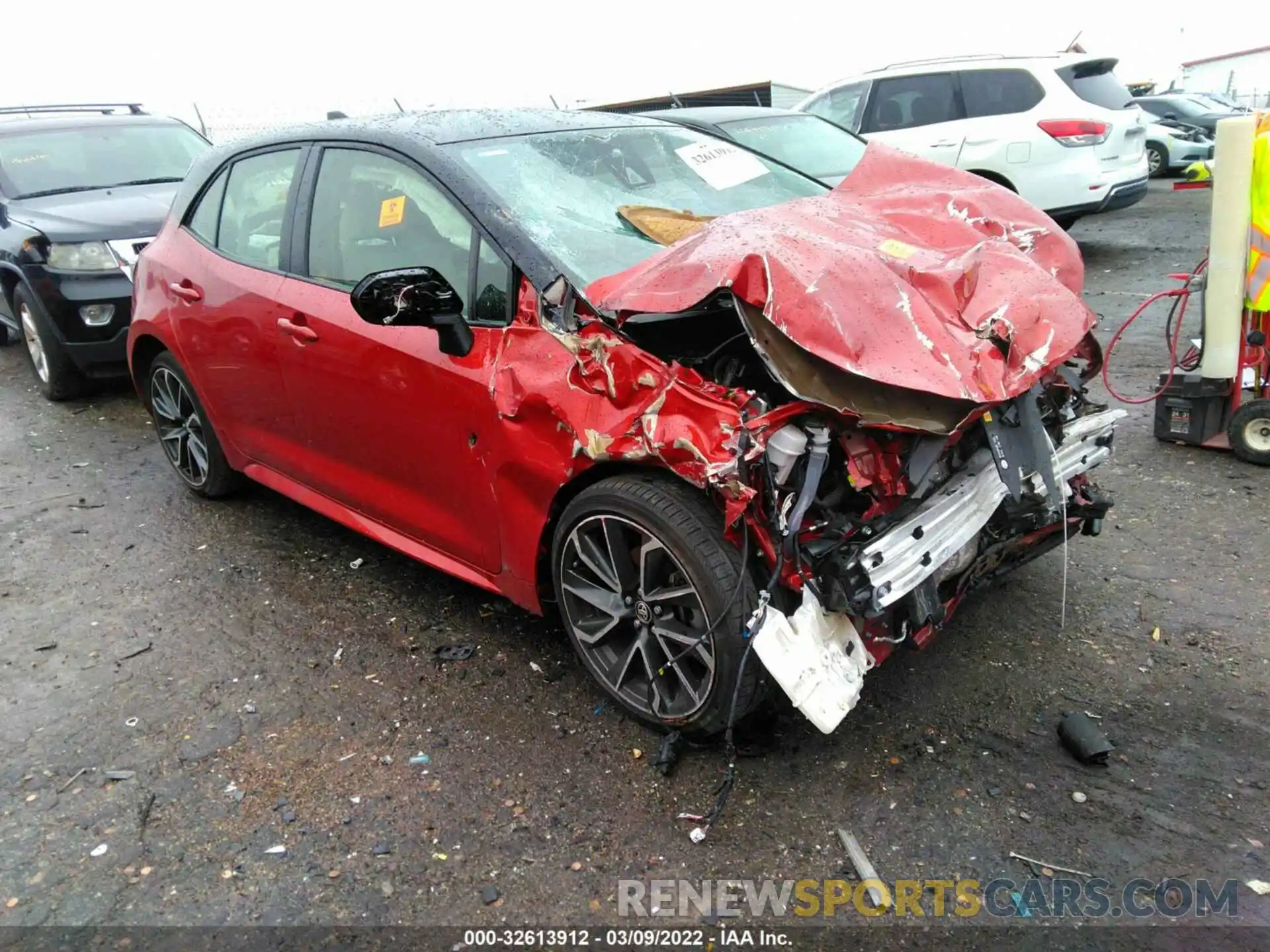 1 Photograph of a damaged car JTNC4RBE2L3089132 TOYOTA COROLLA HATCHBACK 2020