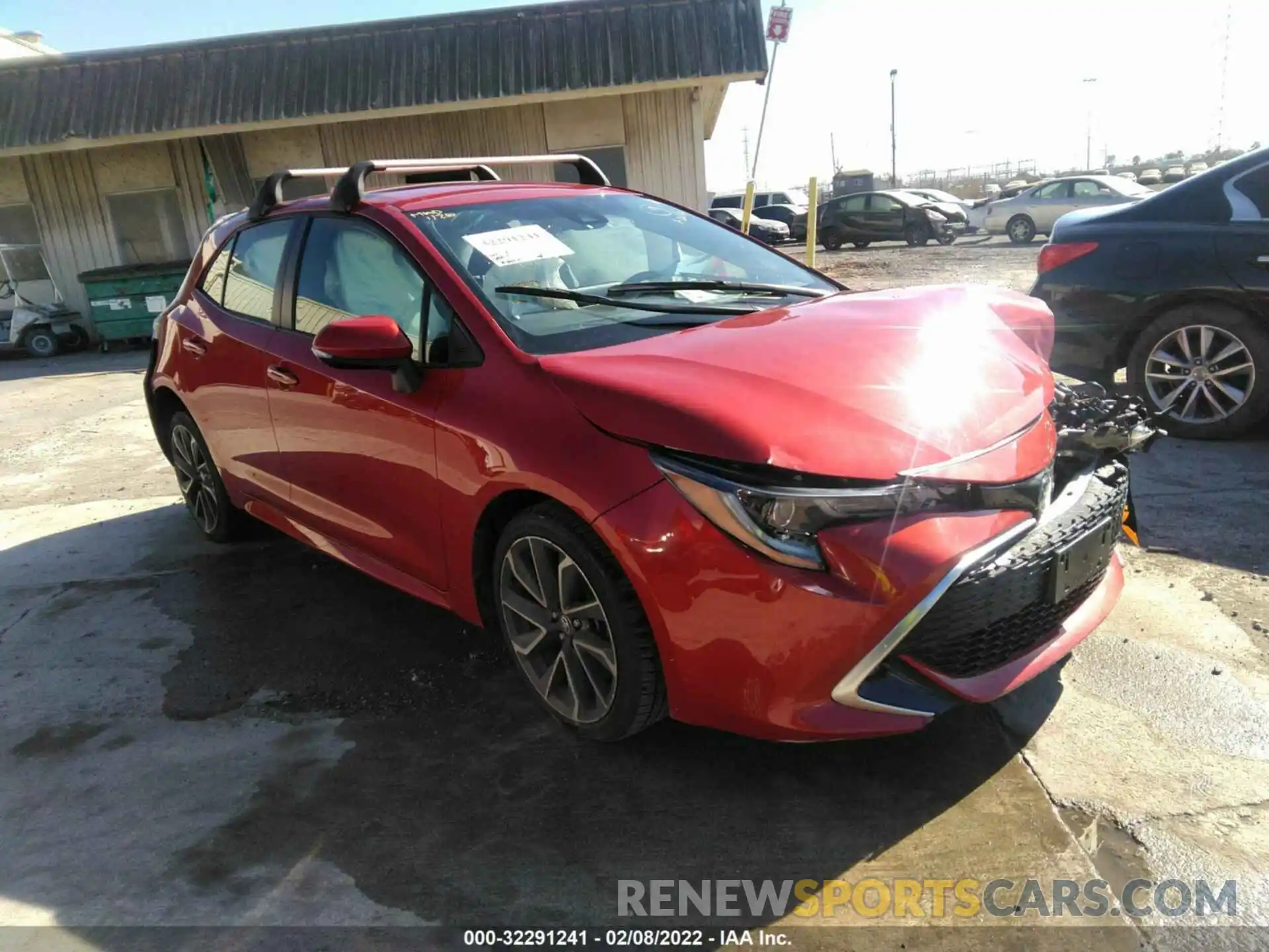 1 Photograph of a damaged car JTNC4RBE2L3094685 TOYOTA COROLLA HATCHBACK 2020