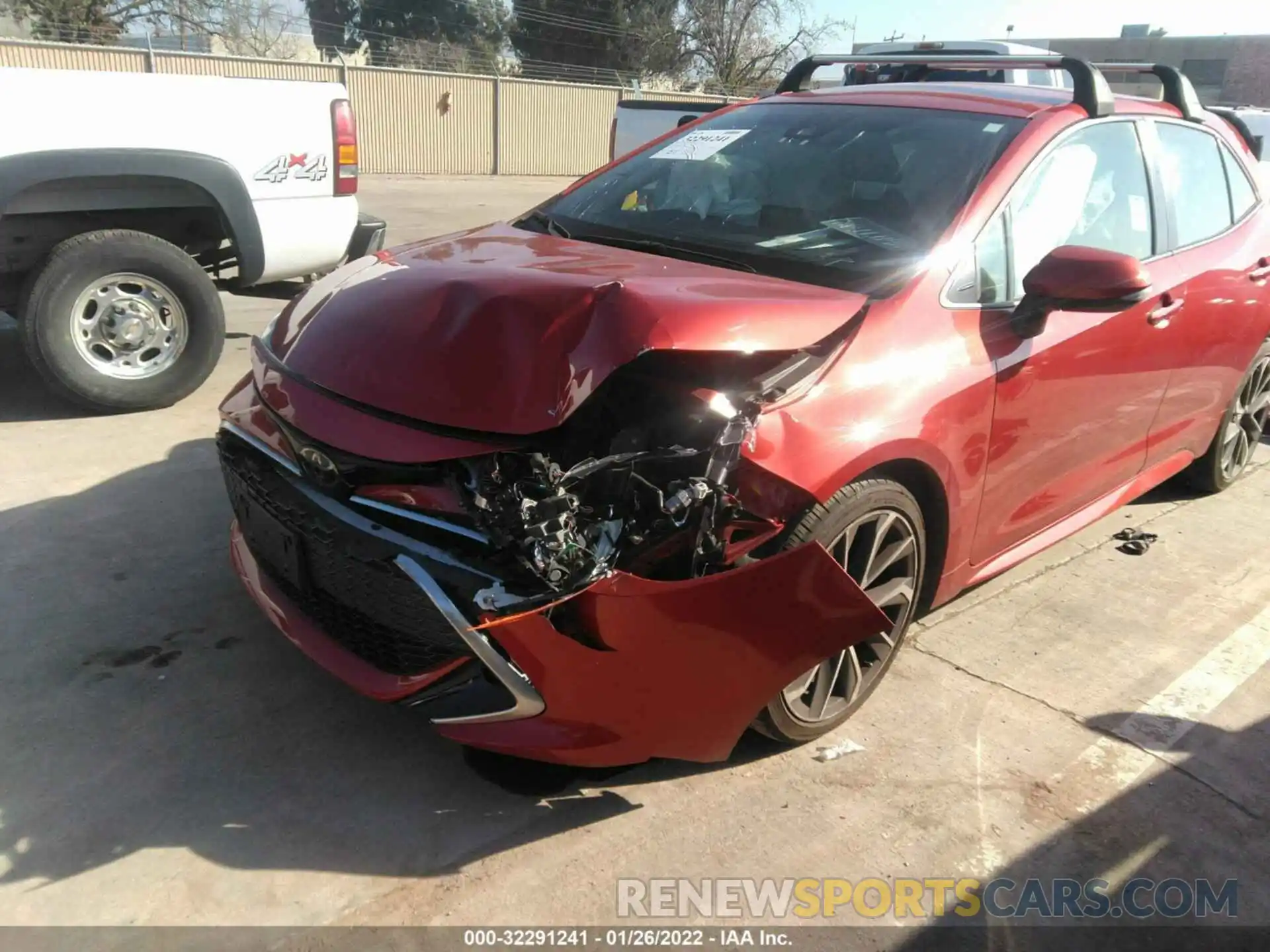 6 Photograph of a damaged car JTNC4RBE2L3094685 TOYOTA COROLLA HATCHBACK 2020