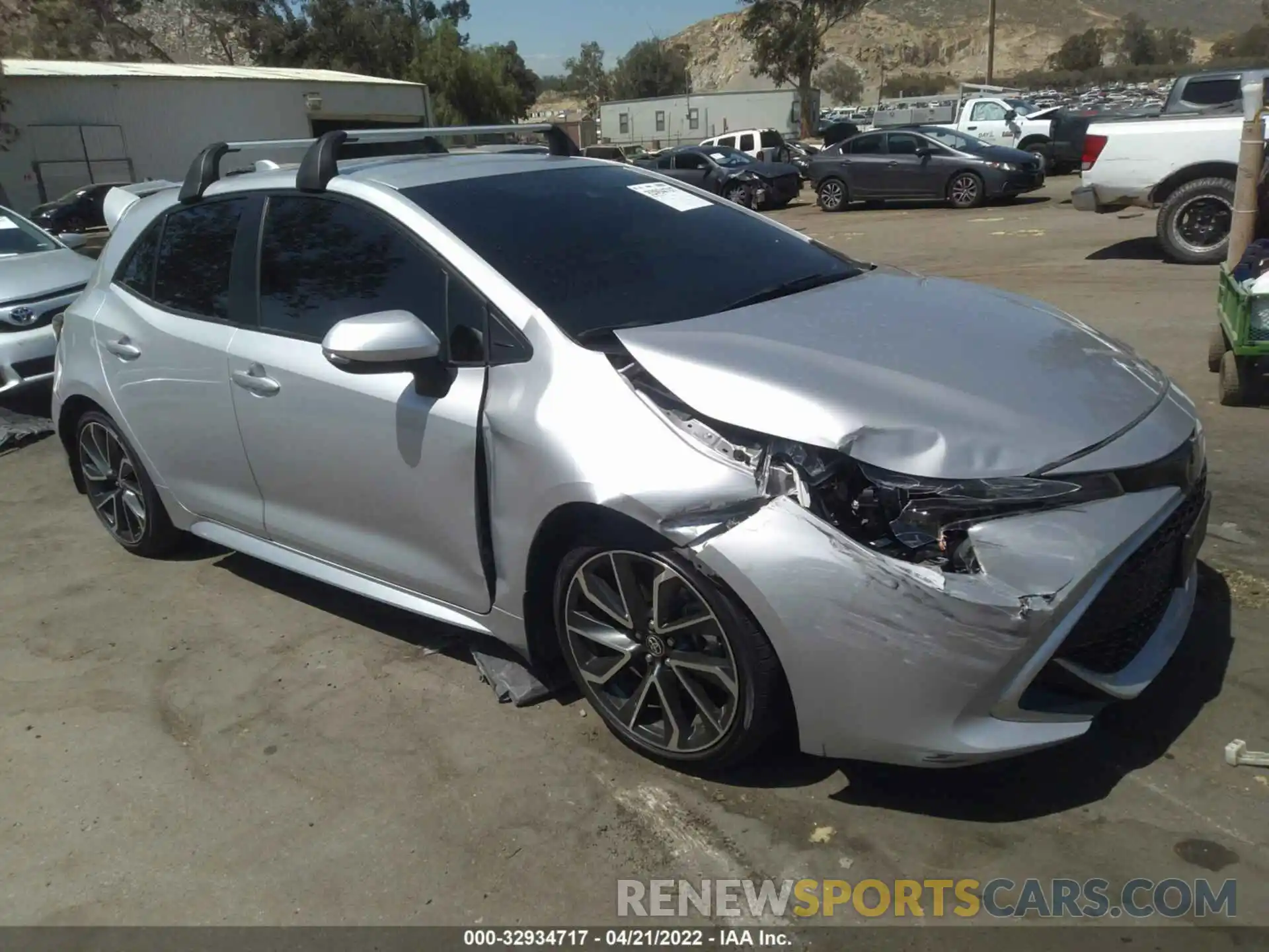 1 Photograph of a damaged car JTNC4RBE3L3083288 TOYOTA COROLLA HATCHBACK 2020