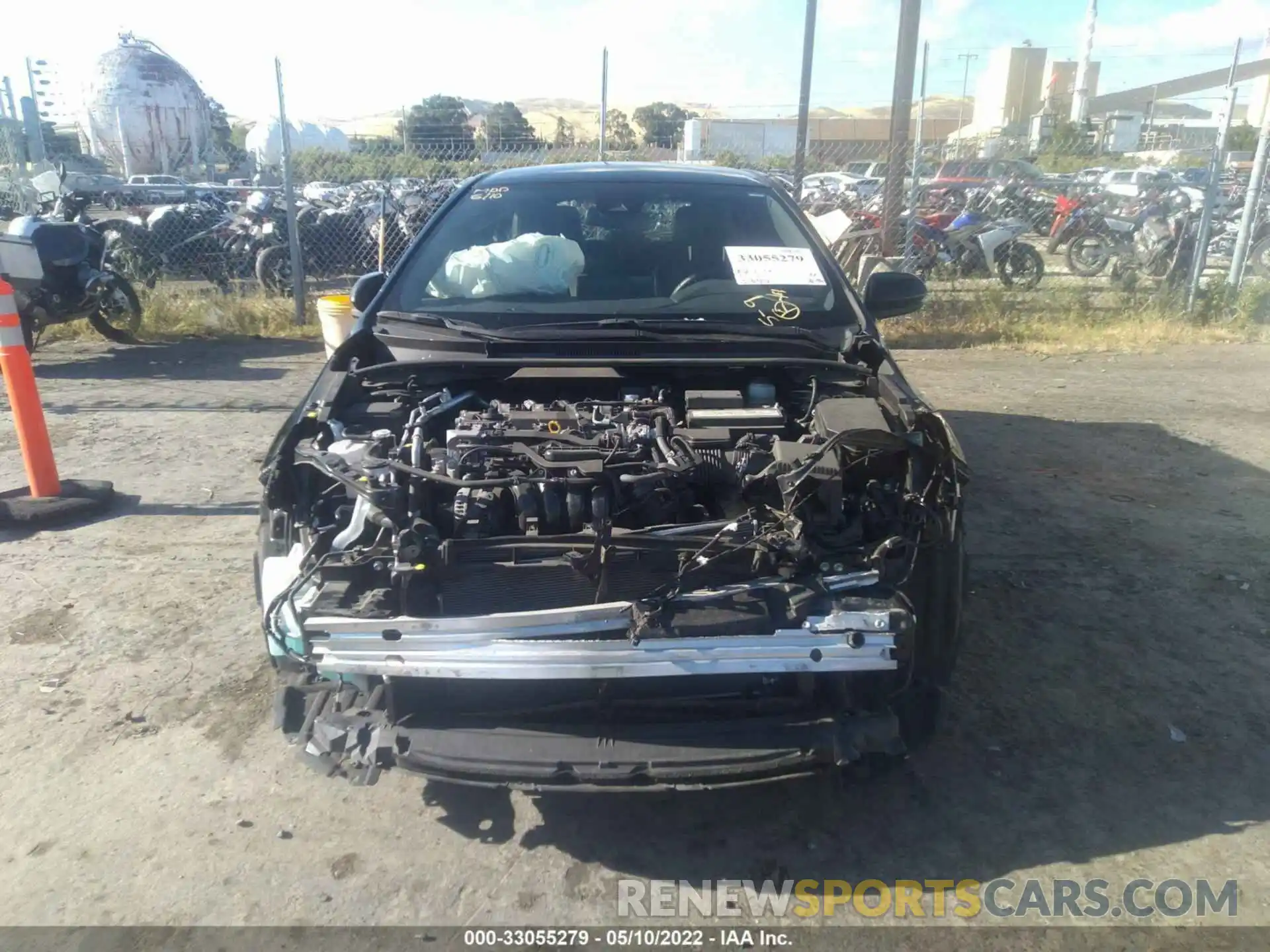 6 Photograph of a damaged car JTNC4RBE6L3077341 TOYOTA COROLLA HATCHBACK 2020