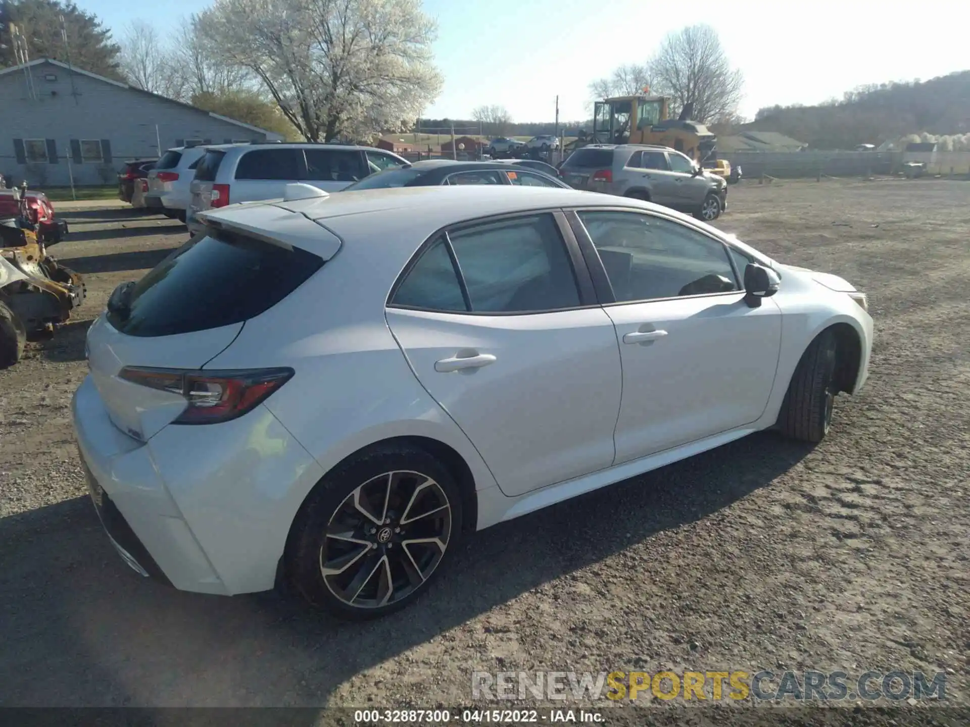 4 Photograph of a damaged car JTNC4RBE6L3095161 TOYOTA COROLLA HATCHBACK 2020