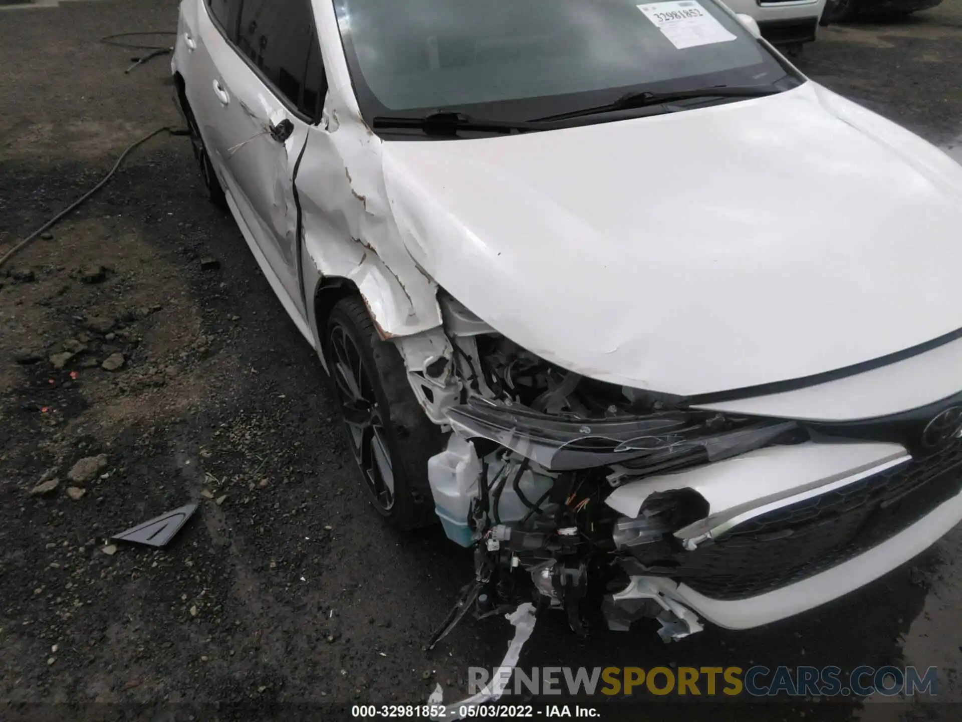 6 Photograph of a damaged car JTNC4RBE8L3094478 TOYOTA COROLLA HATCHBACK 2020