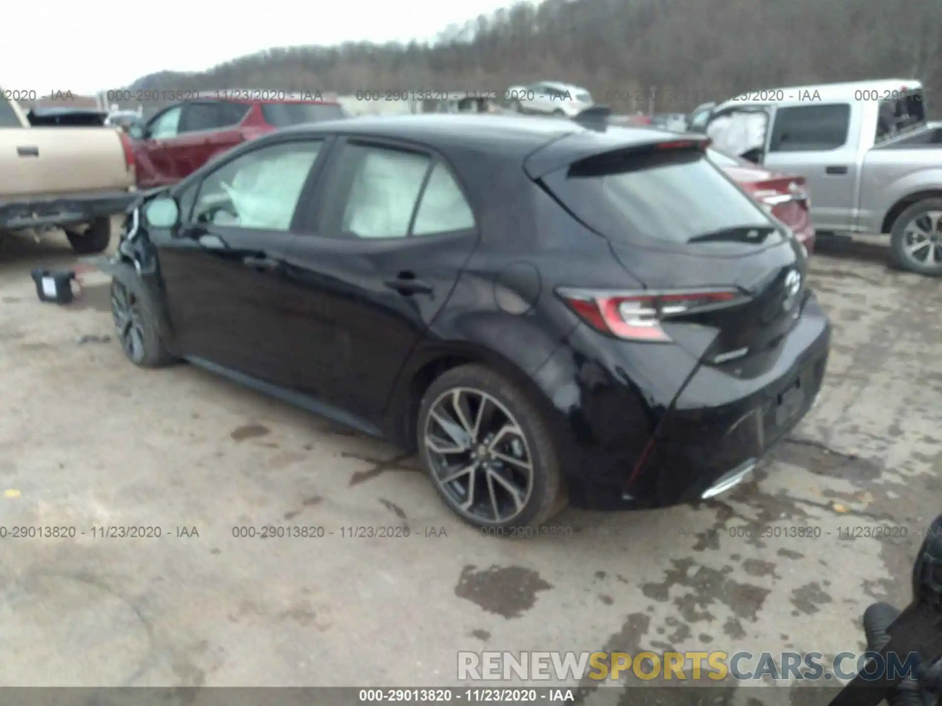 3 Photograph of a damaged car JTNC4RBE8L3097266 TOYOTA COROLLA HATCHBACK 2020