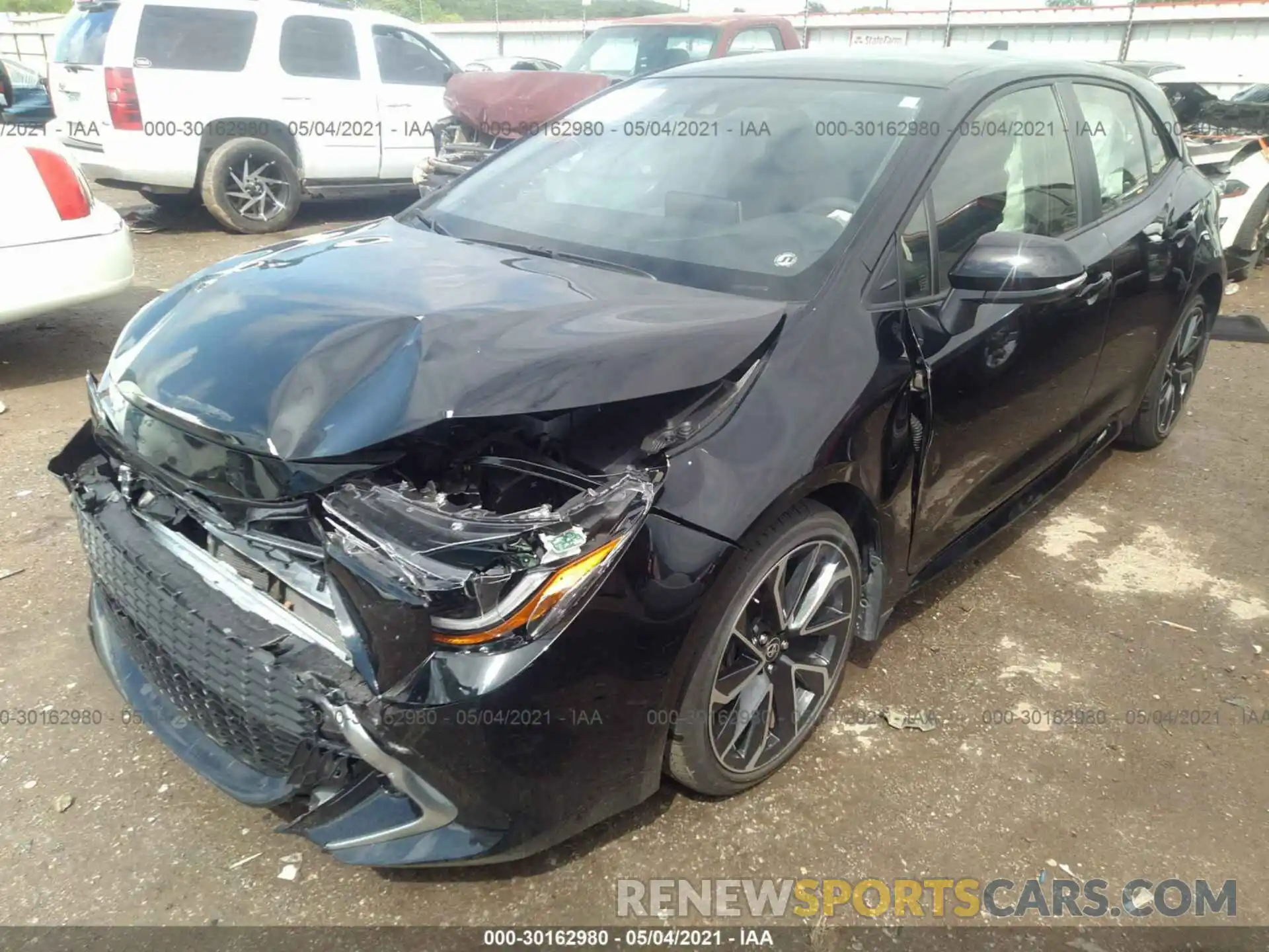 2 Photograph of a damaged car JTNC4RBE9L3082775 TOYOTA COROLLA HATCHBACK 2020