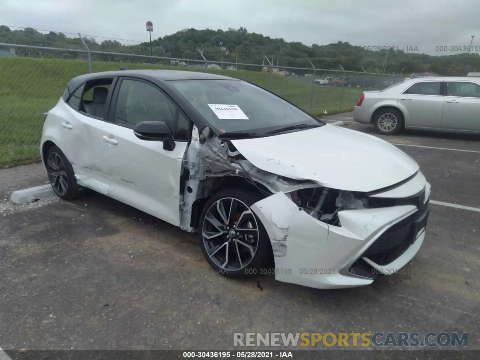 1 Photograph of a damaged car JTNC4RBE9L3098099 TOYOTA COROLLA HATCHBACK 2020