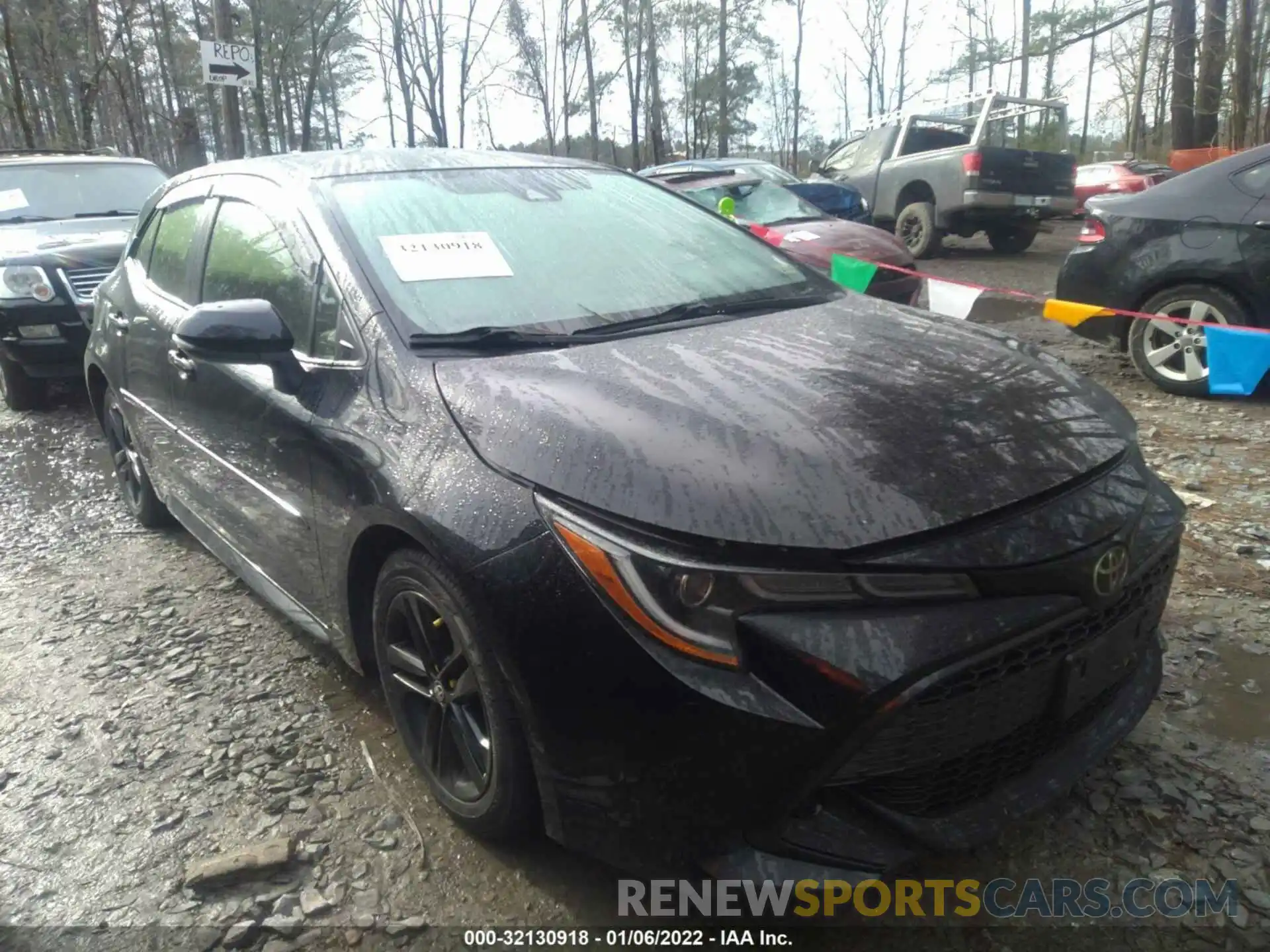 1 Photograph of a damaged car JTND4RBE0L3073953 TOYOTA COROLLA HATCHBACK 2020