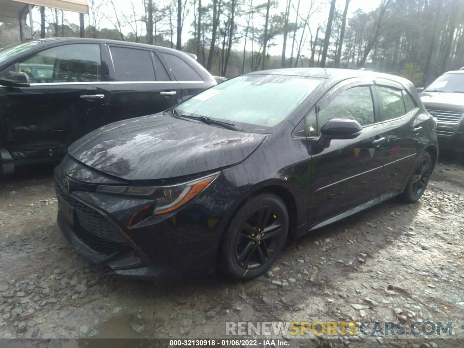 2 Photograph of a damaged car JTND4RBE0L3073953 TOYOTA COROLLA HATCHBACK 2020