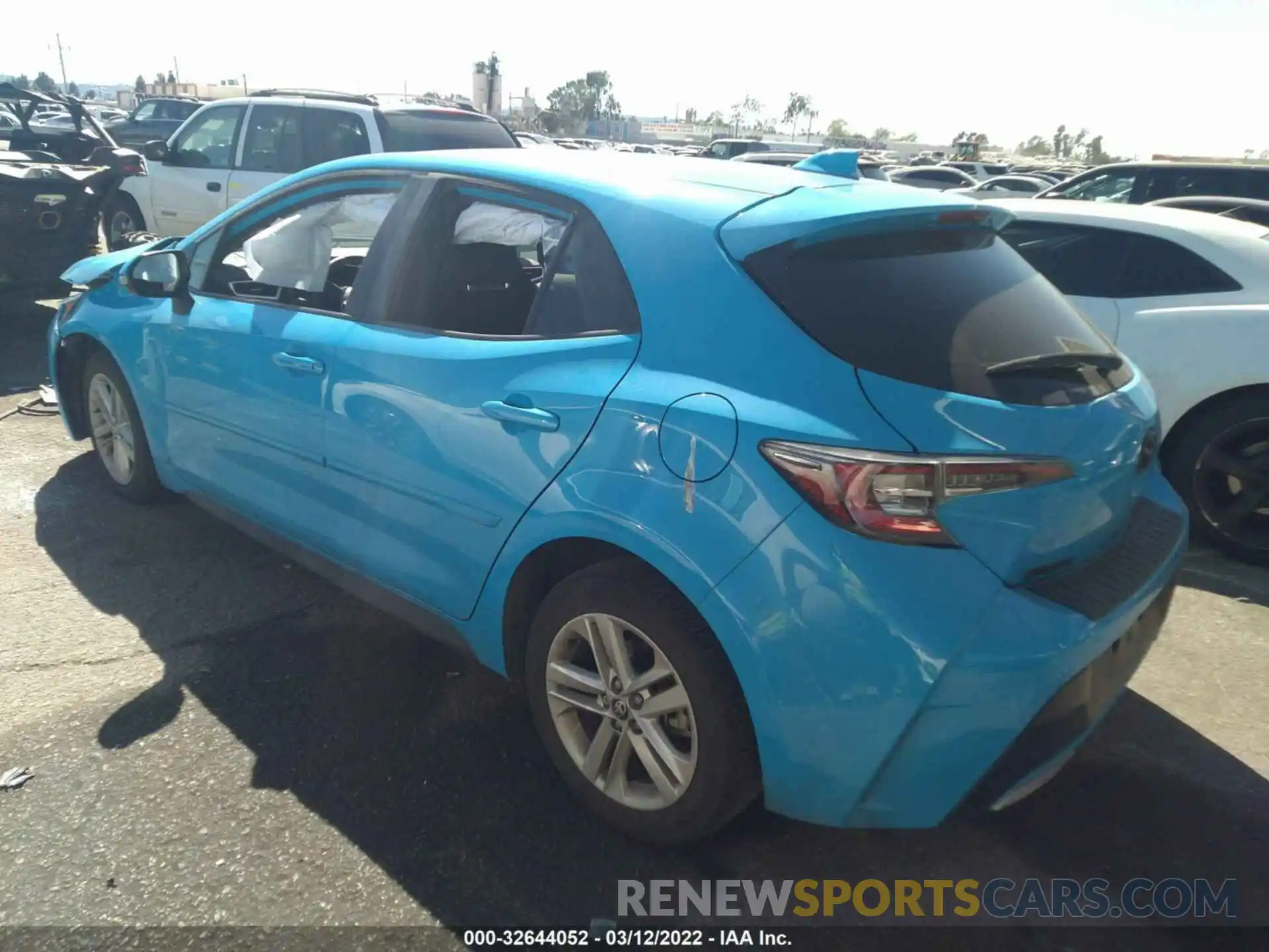 3 Photograph of a damaged car JTND4RBE0L3079672 TOYOTA COROLLA HATCHBACK 2020