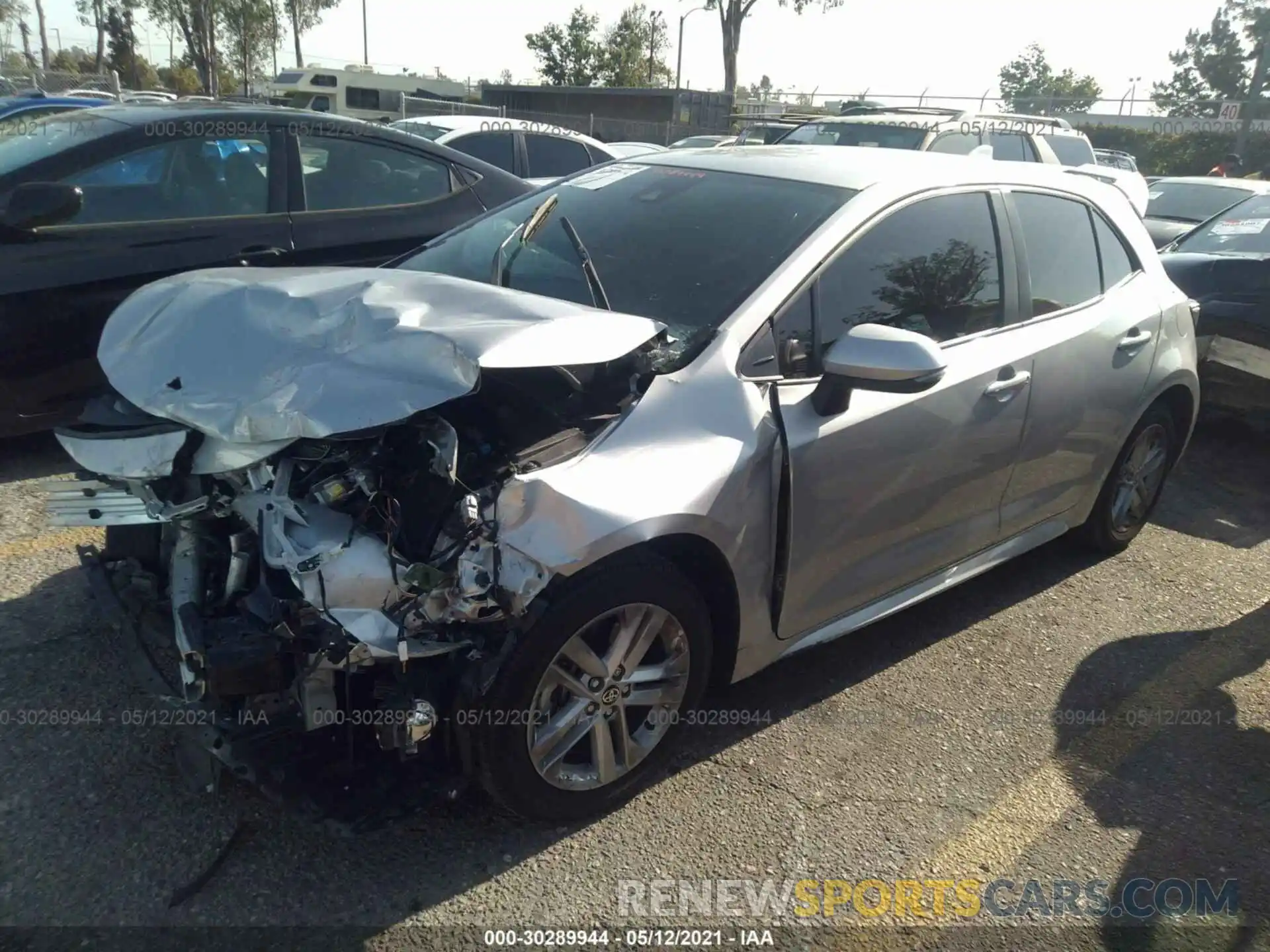 2 Photograph of a damaged car JTND4RBE0L3081101 TOYOTA COROLLA HATCHBACK 2020