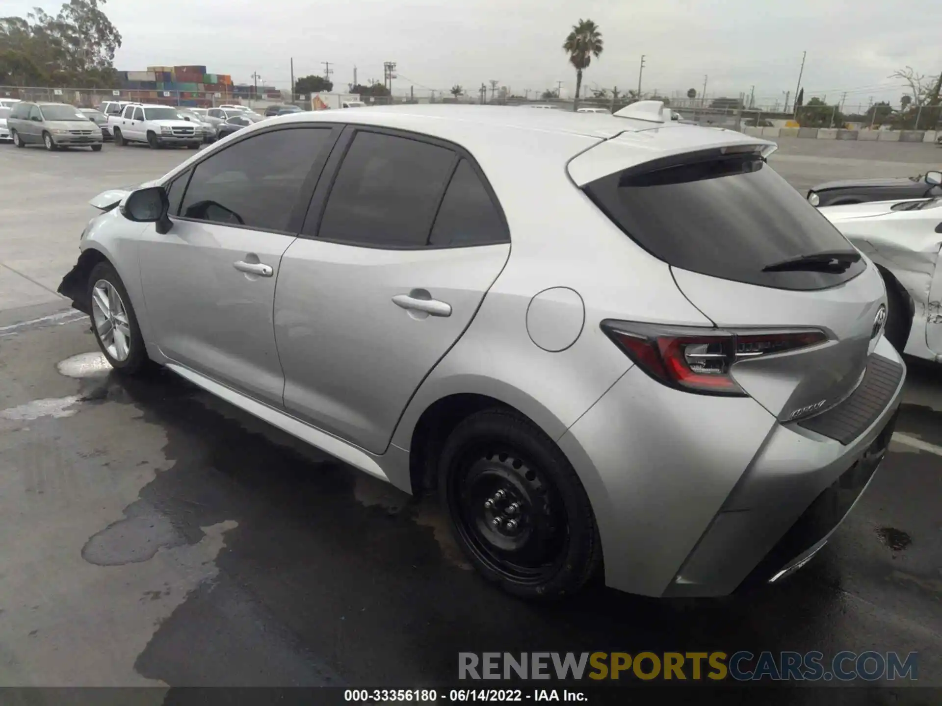 3 Photograph of a damaged car JTND4RBE1L3092608 TOYOTA COROLLA HATCHBACK 2020