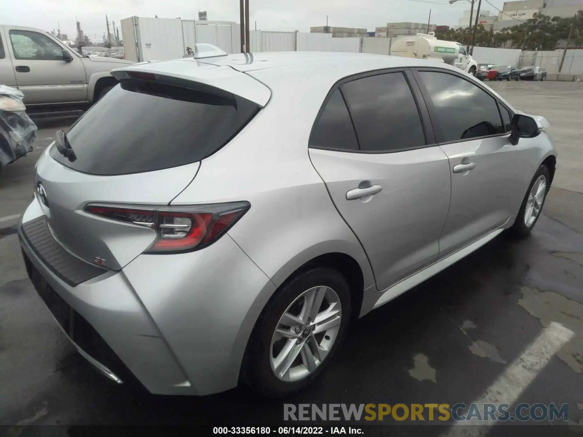 4 Photograph of a damaged car JTND4RBE1L3092608 TOYOTA COROLLA HATCHBACK 2020