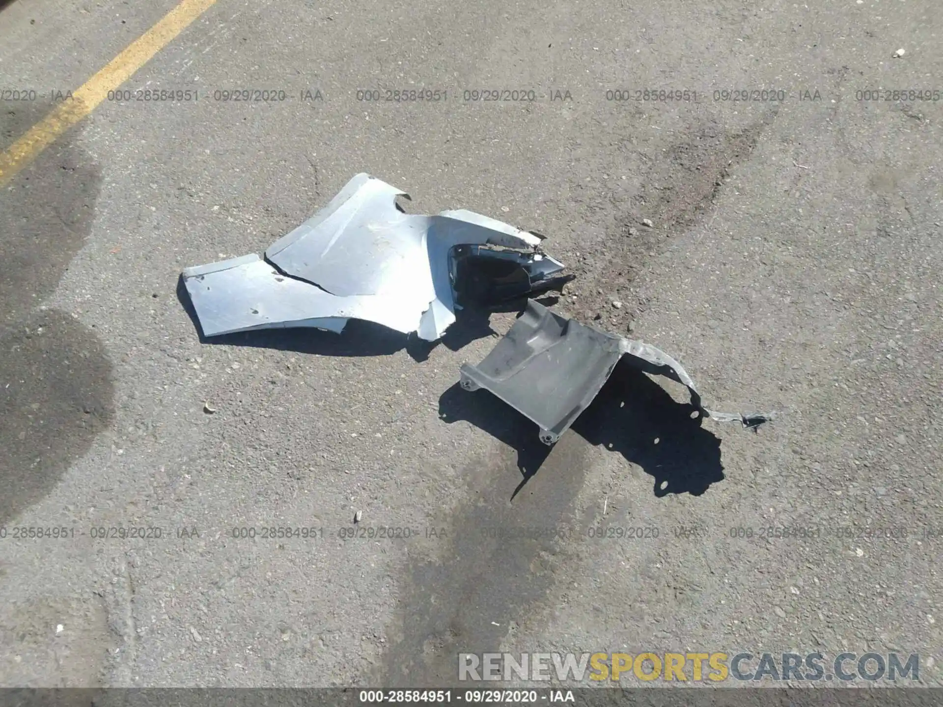 12 Photograph of a damaged car JTND4RBE1L3094889 TOYOTA COROLLA HATCHBACK 2020