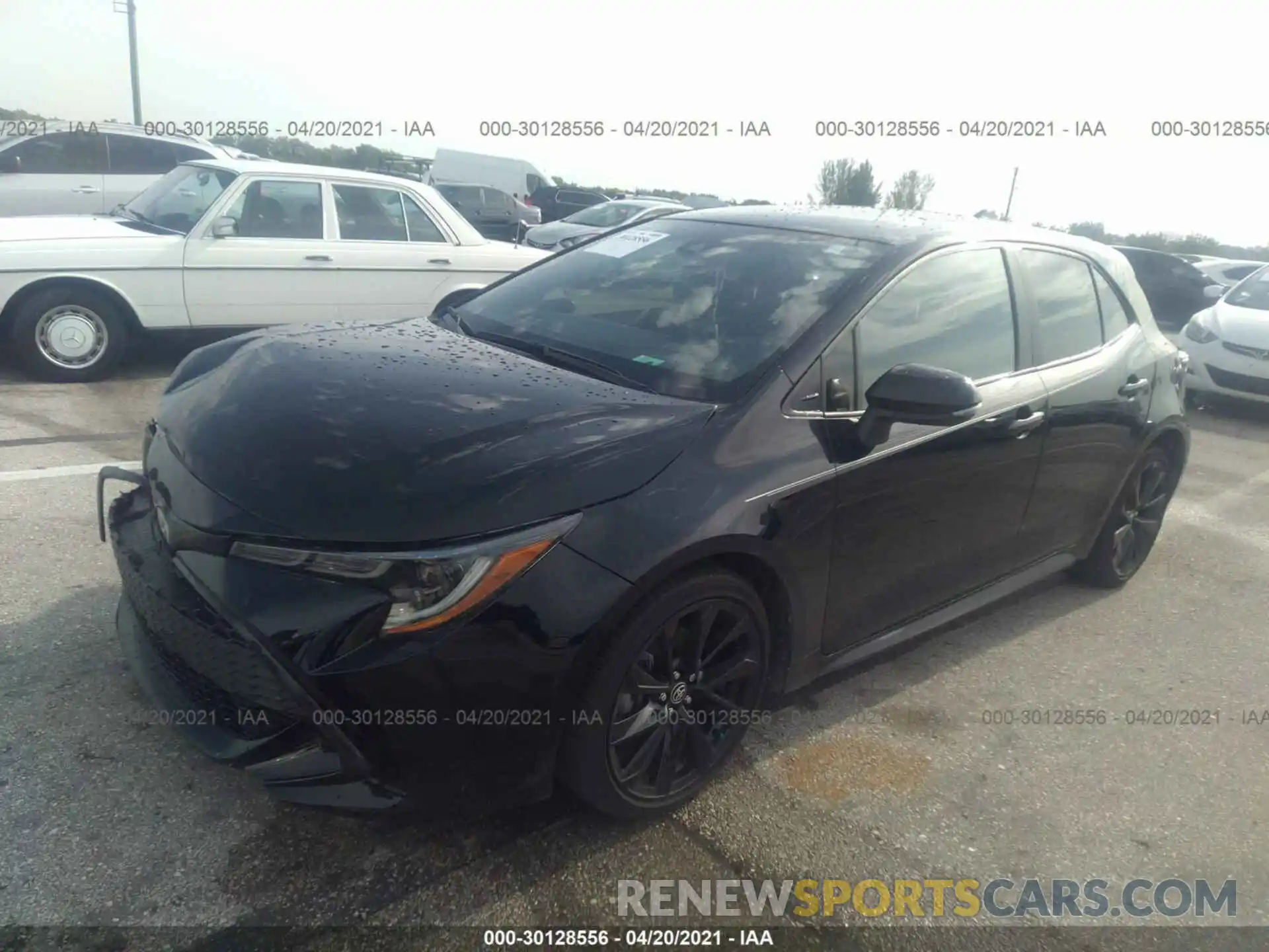 2 Photograph of a damaged car JTND4RBE1L3099073 TOYOTA COROLLA HATCHBACK 2020