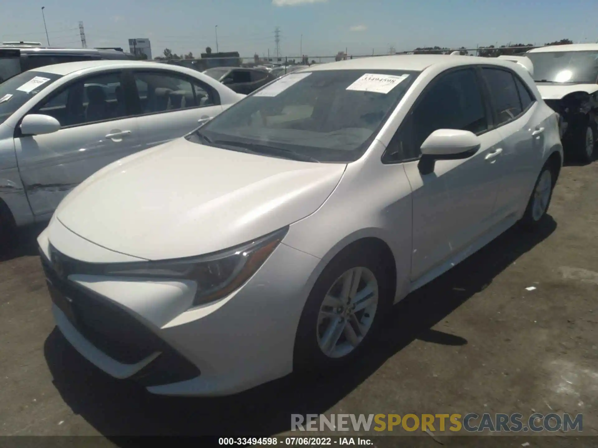 2 Photograph of a damaged car JTND4RBE2L3074506 TOYOTA COROLLA HATCHBACK 2020