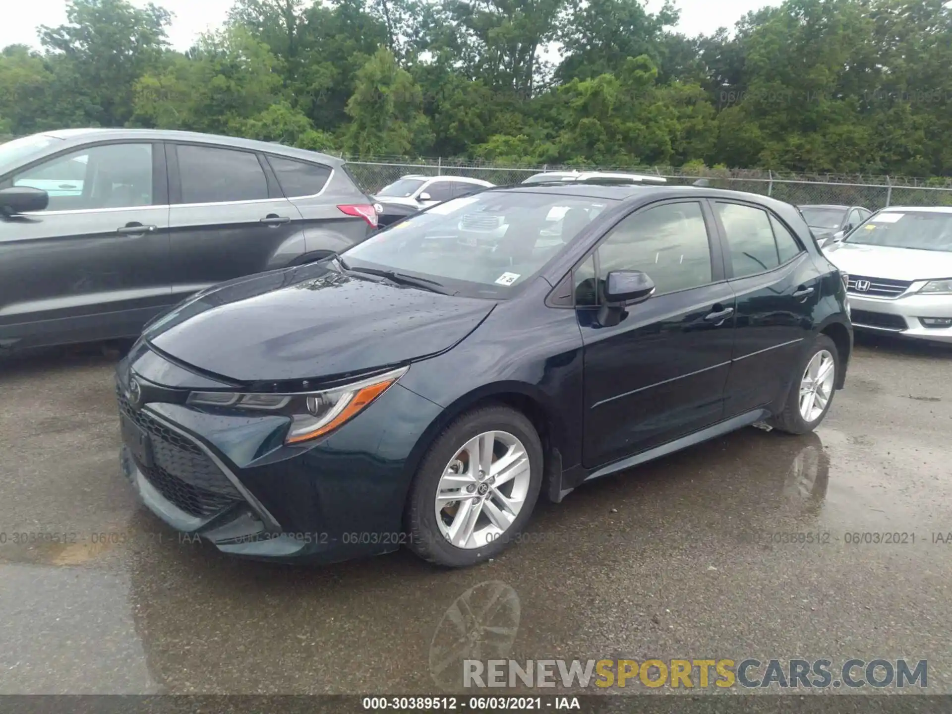 2 Photograph of a damaged car JTND4RBE2L3075185 TOYOTA COROLLA HATCHBACK 2020