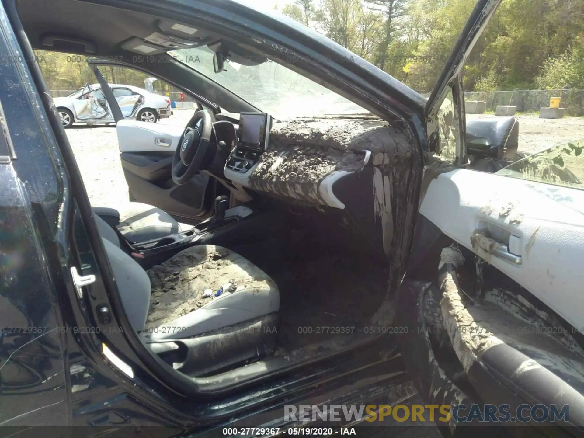 5 Photograph of a damaged car JTND4RBE2L3077339 TOYOTA COROLLA HATCHBACK 2020