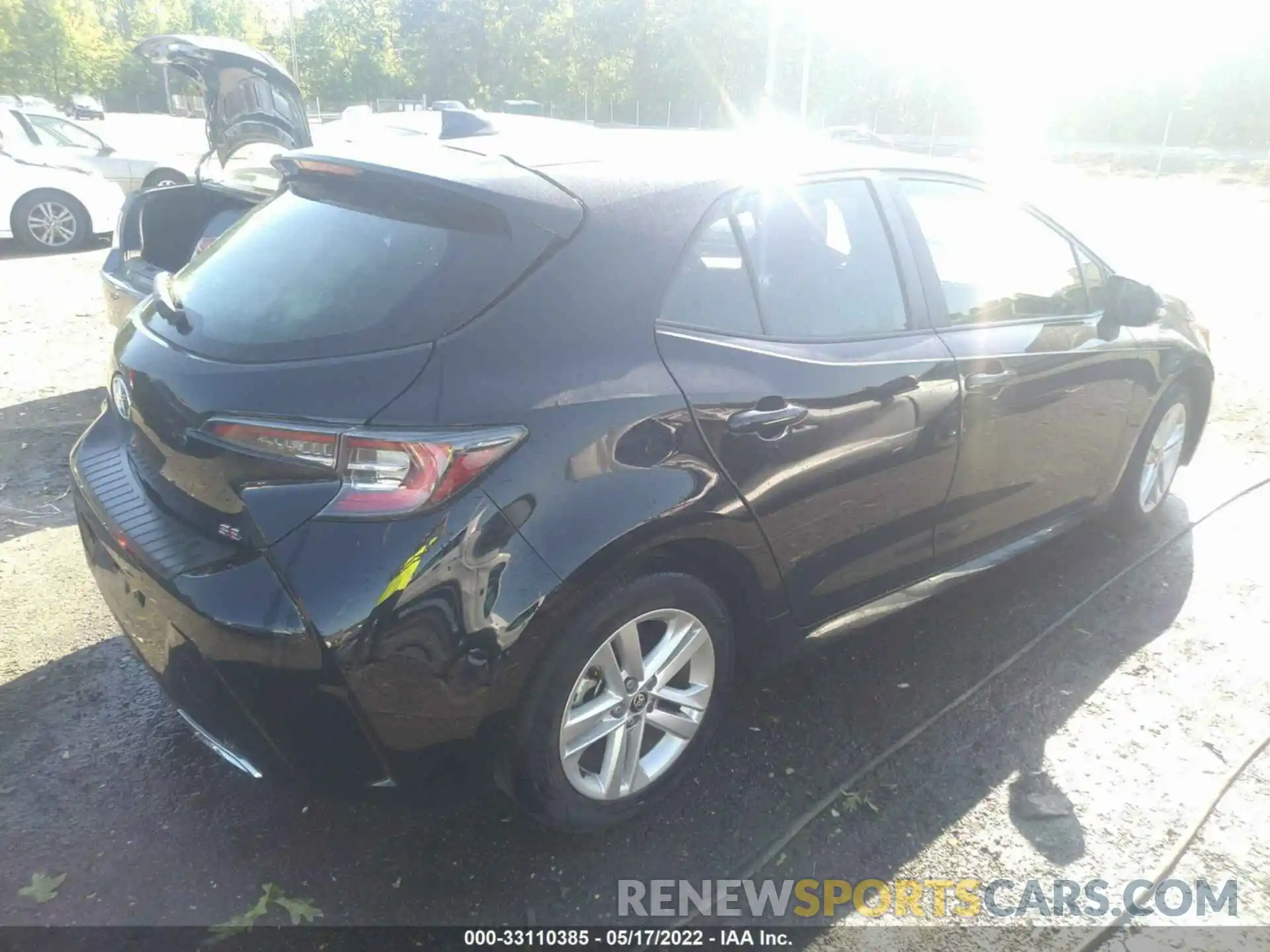 4 Photograph of a damaged car JTND4RBE2L3081438 TOYOTA COROLLA HATCHBACK 2020