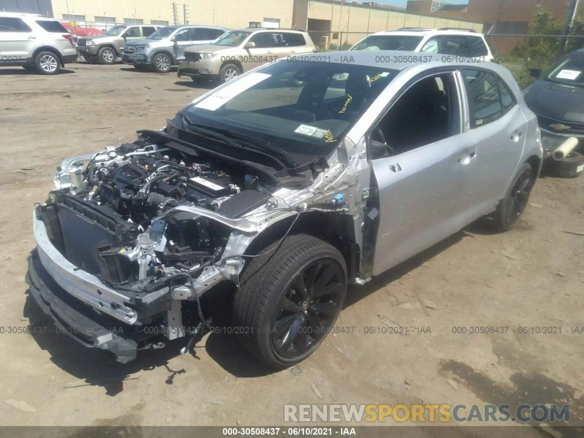 2 Photograph of a damaged car JTND4RBE2L3081553 TOYOTA COROLLA HATCHBACK 2020