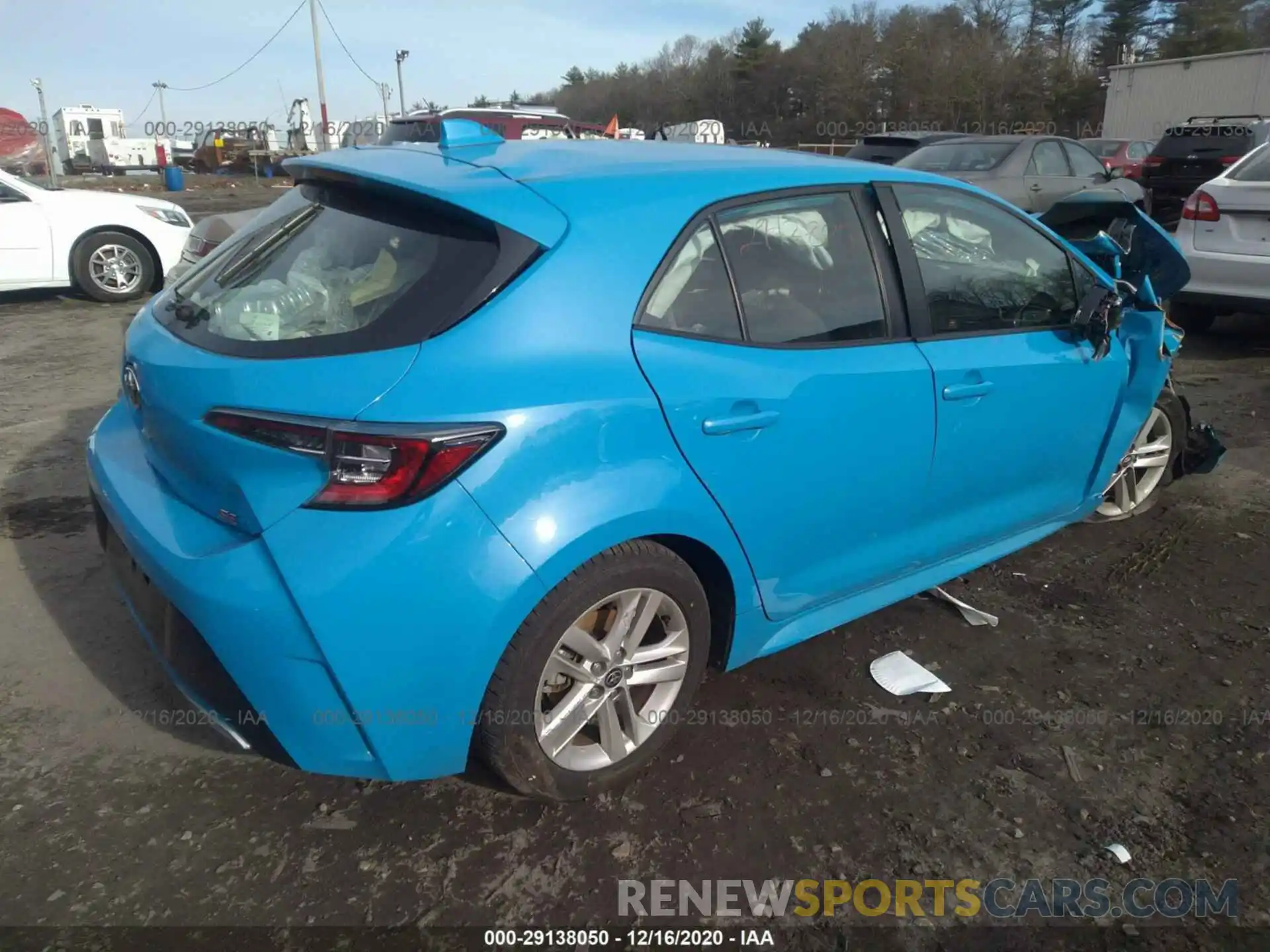 4 Photograph of a damaged car JTND4RBE2L3081990 TOYOTA COROLLA HATCHBACK 2020