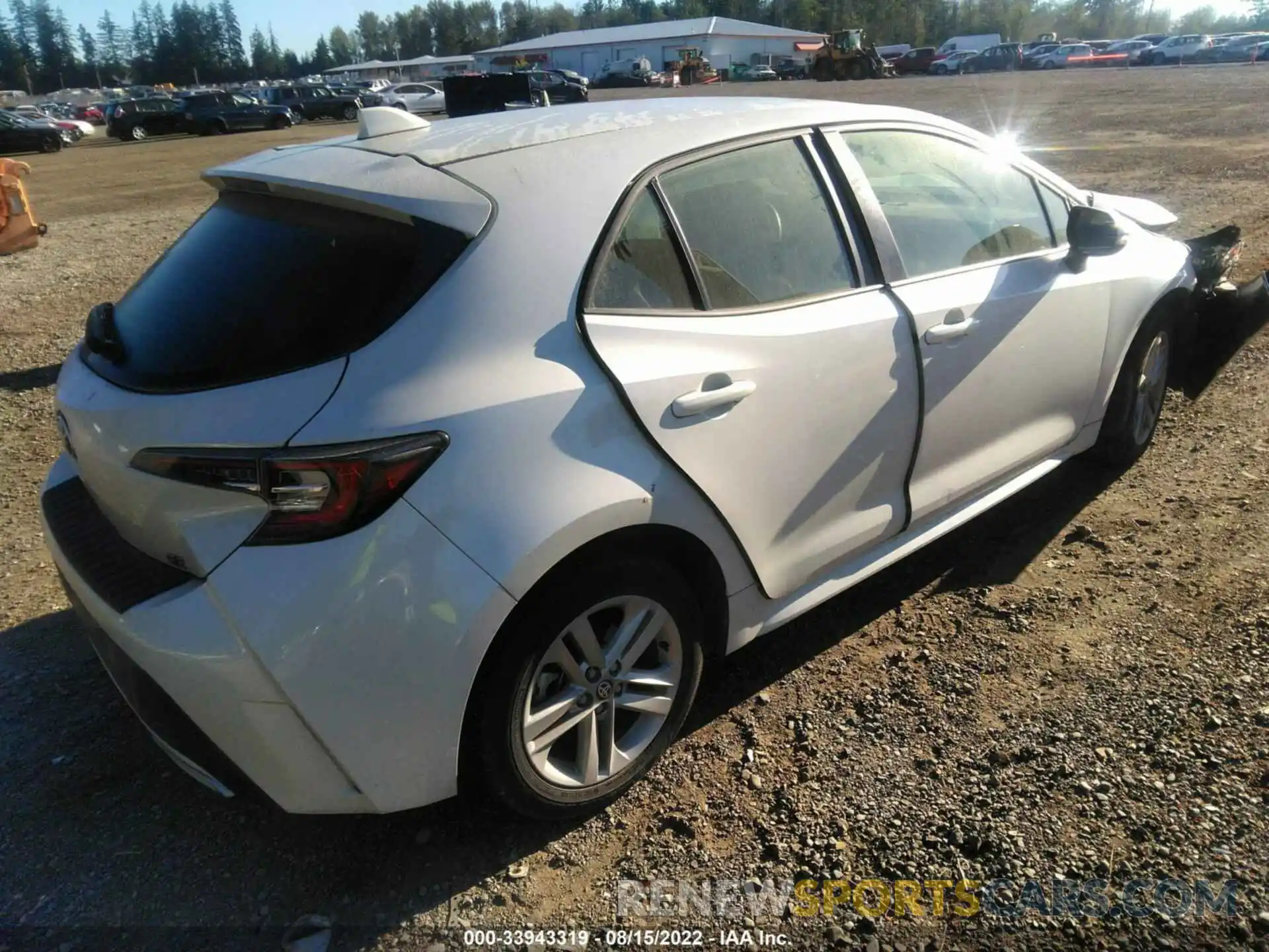 4 Photograph of a damaged car JTND4RBE2L3085263 TOYOTA COROLLA HATCHBACK 2020