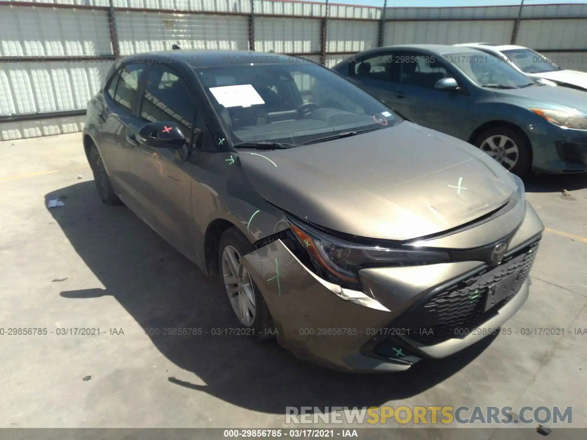 1 Photograph of a damaged car JTND4RBE2L3097977 TOYOTA COROLLA HATCHBACK 2020