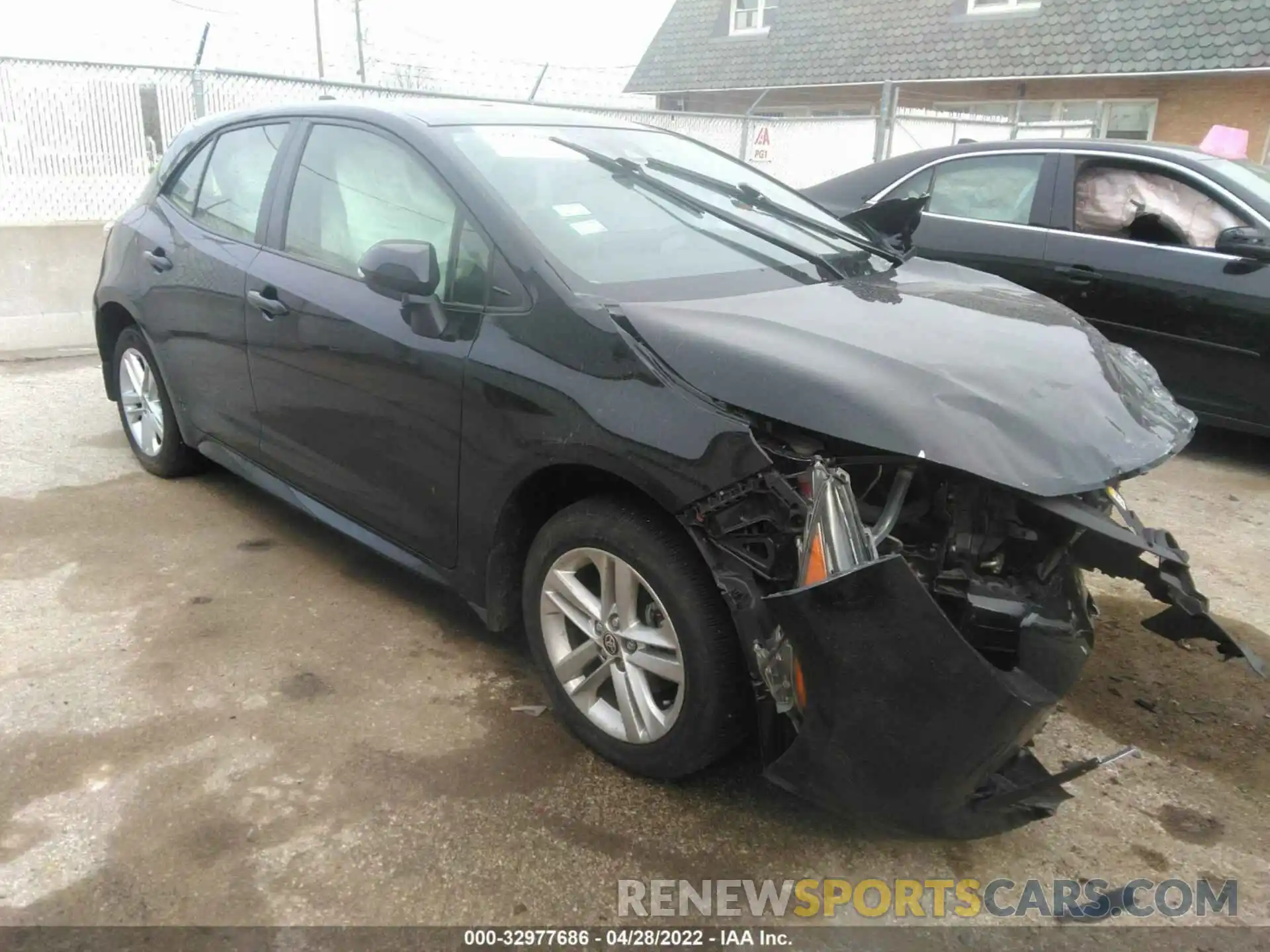 1 Photograph of a damaged car JTND4RBE3L3079858 TOYOTA COROLLA HATCHBACK 2020