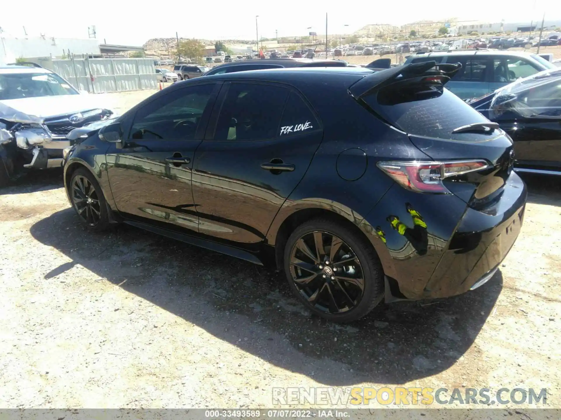 3 Photograph of a damaged car JTND4RBE3L3086261 TOYOTA COROLLA HATCHBACK 2020