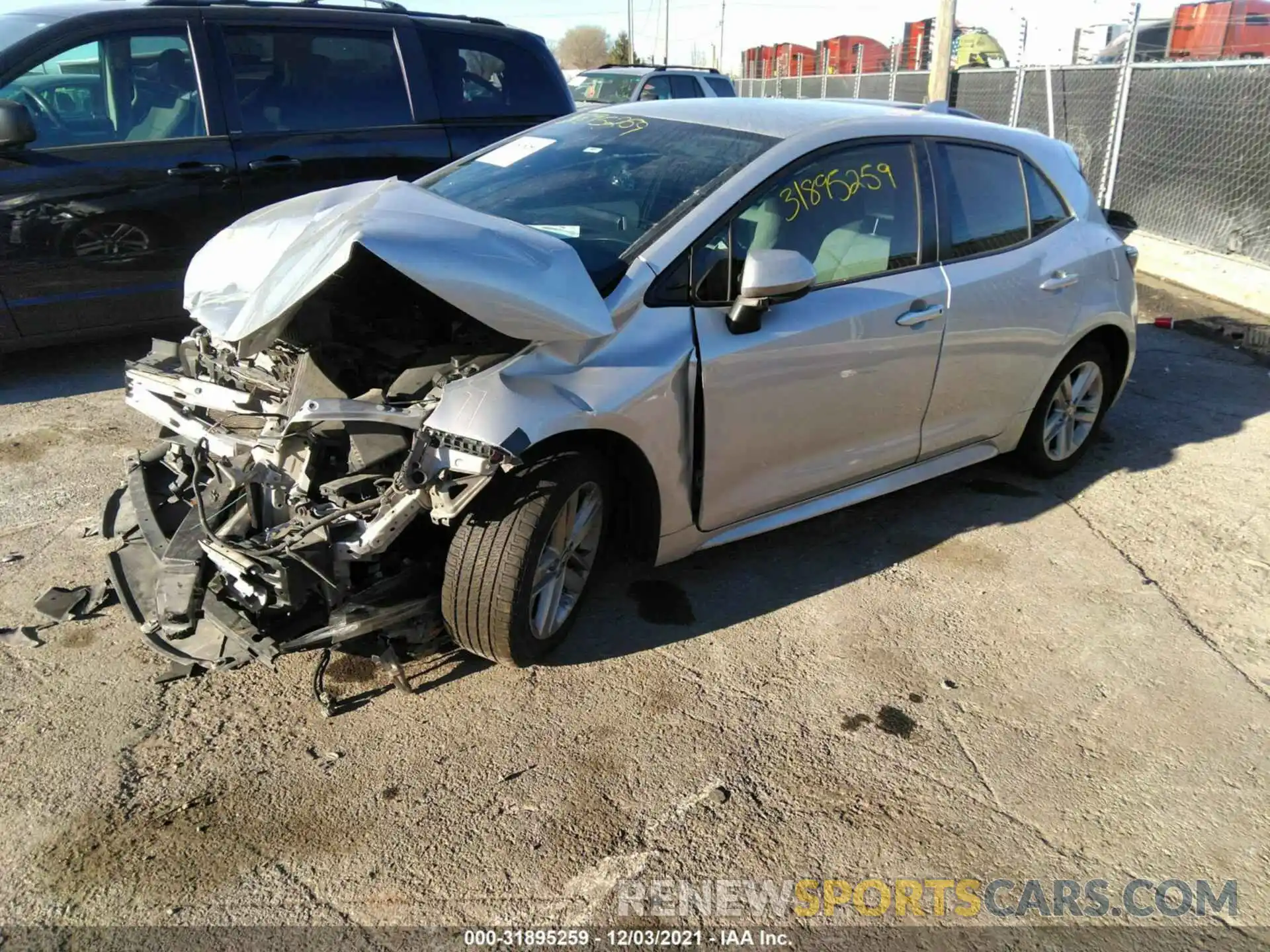 2 Photograph of a damaged car JTND4RBE4L3075611 TOYOTA COROLLA HATCHBACK 2020