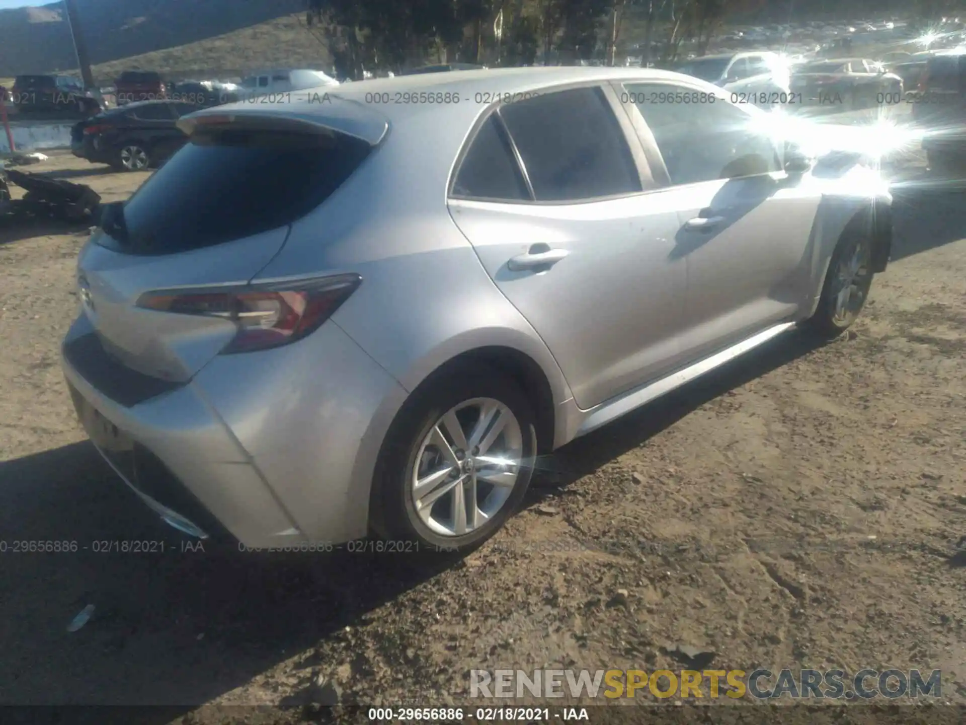 4 Photograph of a damaged car JTND4RBE4L3095339 TOYOTA COROLLA HATCHBACK 2020