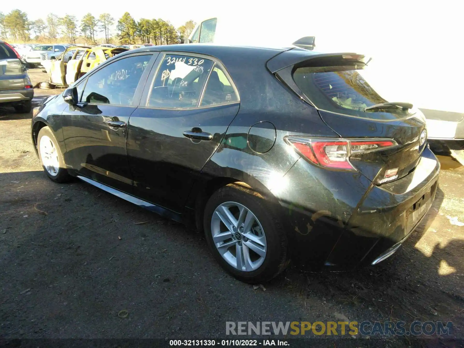 3 Photograph of a damaged car JTND4RBE4L3100202 TOYOTA COROLLA HATCHBACK 2020