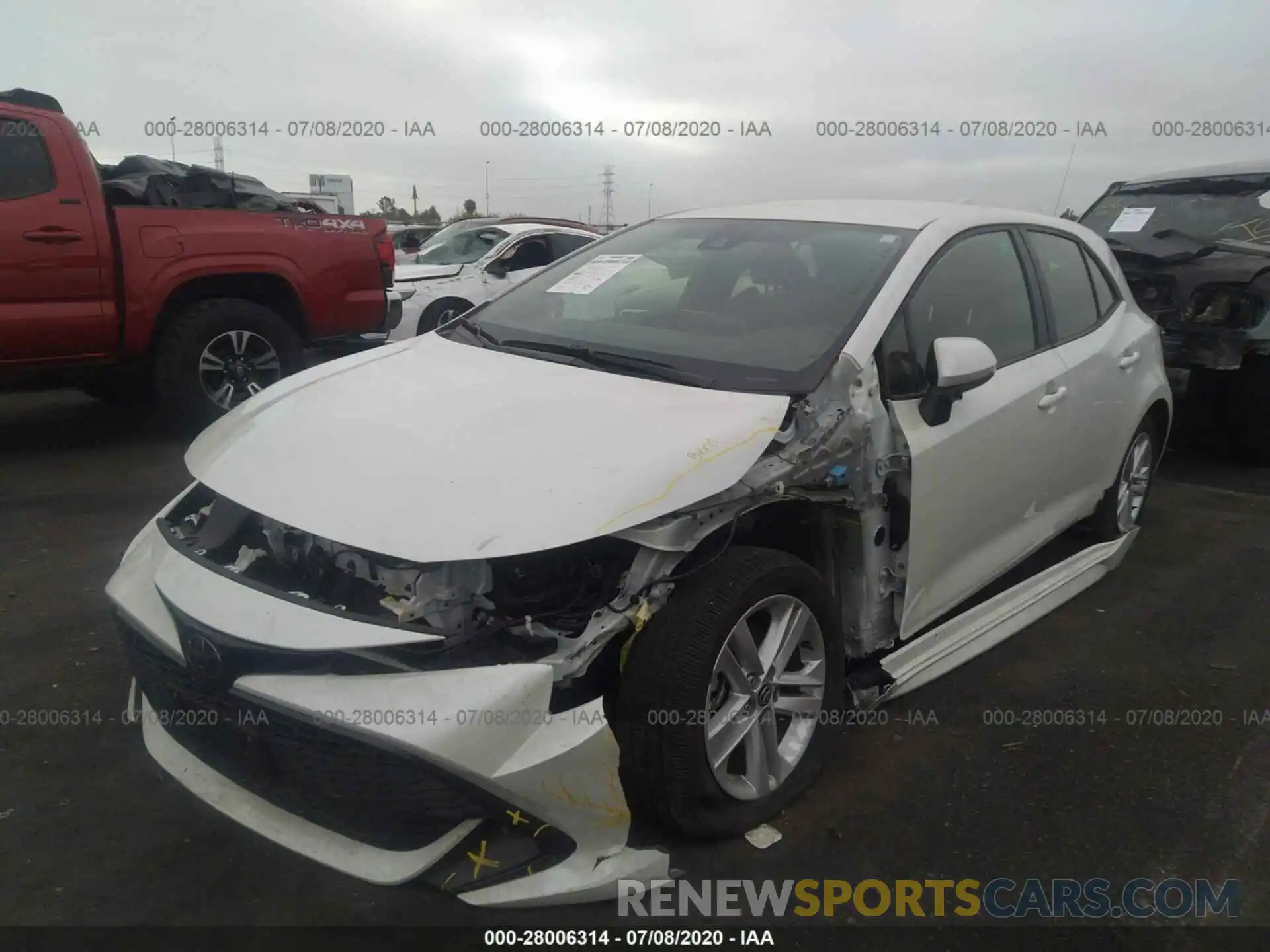 6 Photograph of a damaged car JTND4RBE5L3073530 TOYOTA COROLLA HATCHBACK 2020