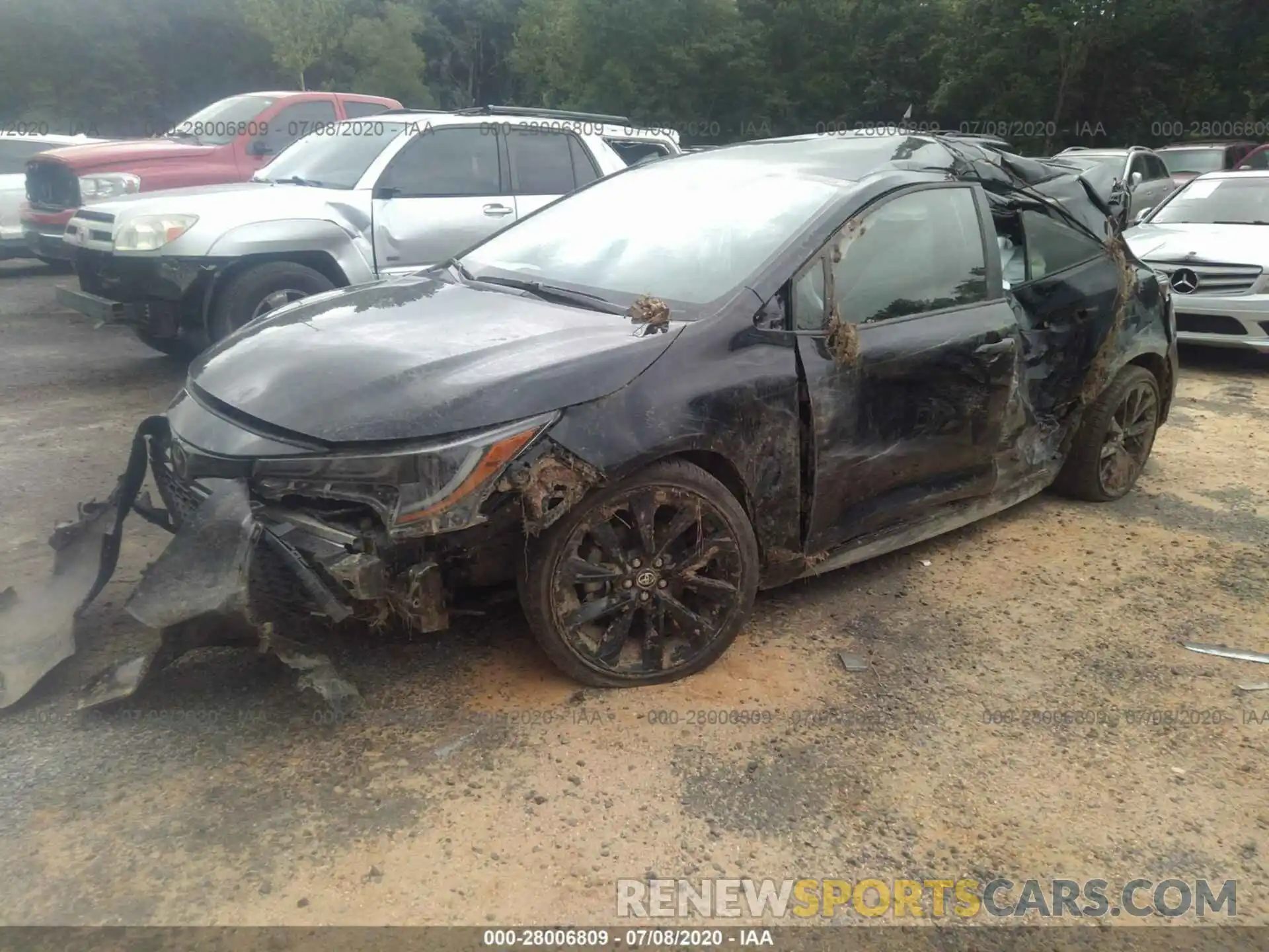 2 Photograph of a damaged car JTND4RBE5L3076914 TOYOTA COROLLA HATCHBACK 2020