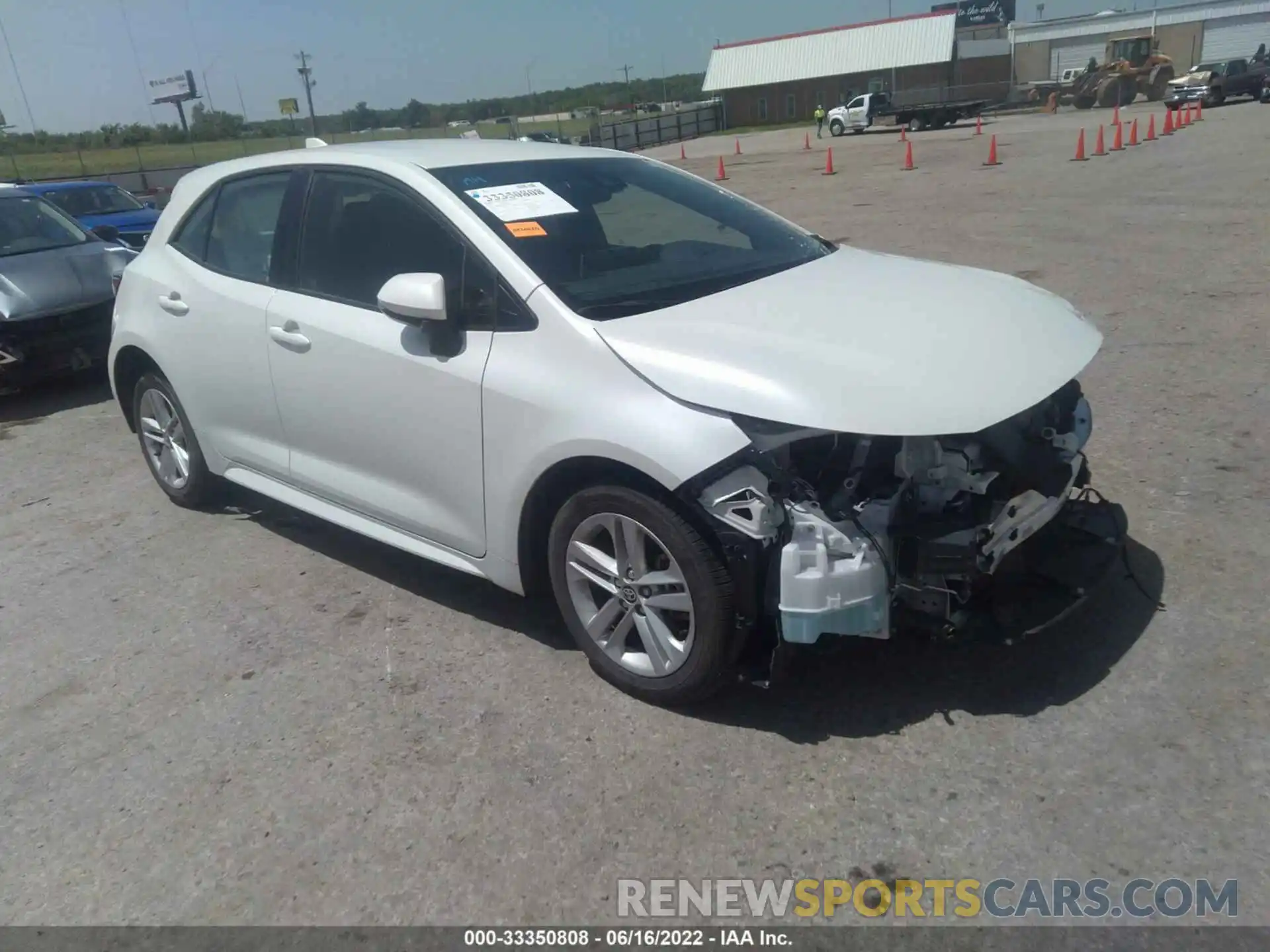 1 Photograph of a damaged car JTND4RBE5L3078078 TOYOTA COROLLA HATCHBACK 2020