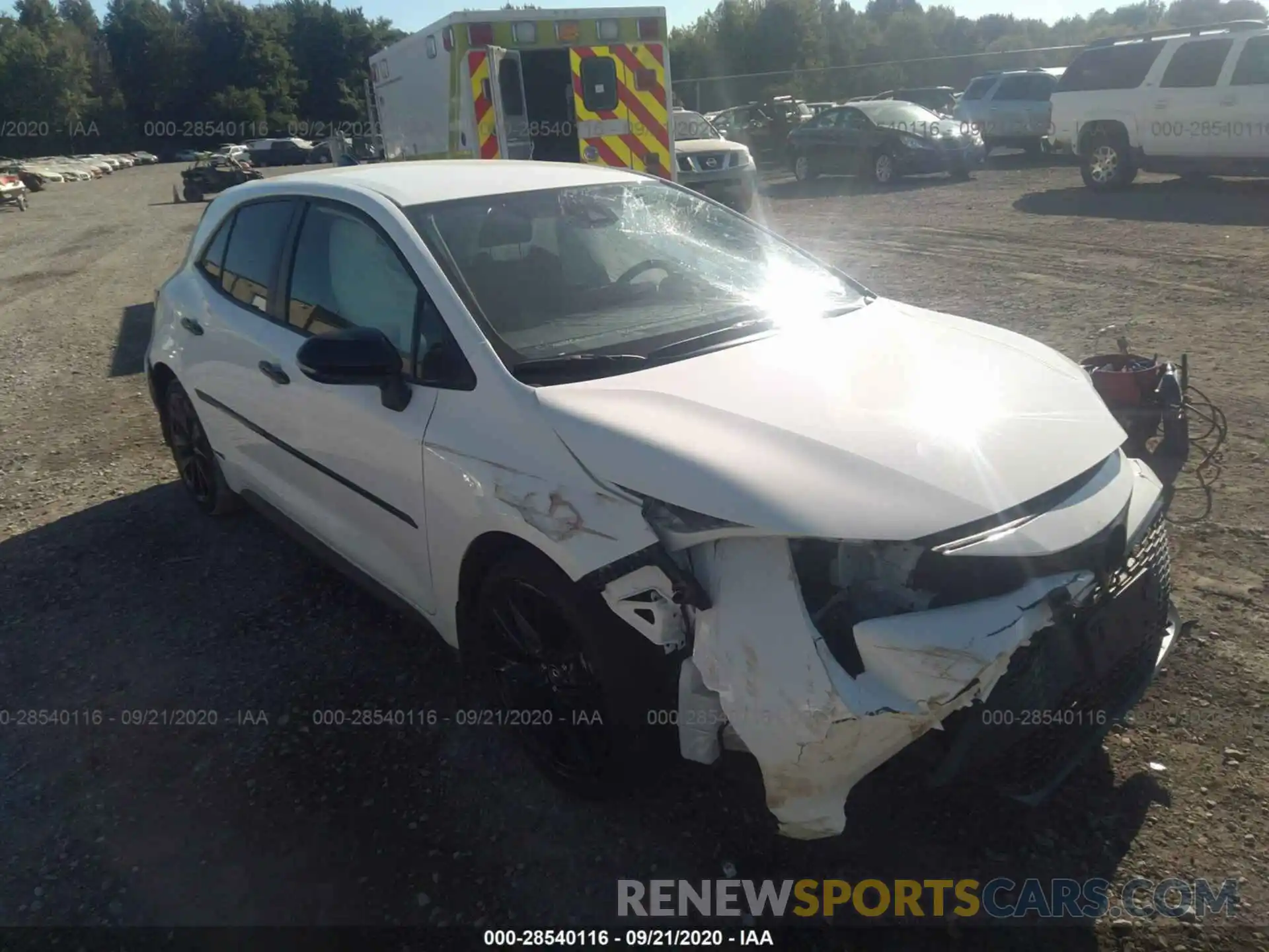 1 Photograph of a damaged car JTND4RBE5L3085578 TOYOTA COROLLA HATCHBACK 2020