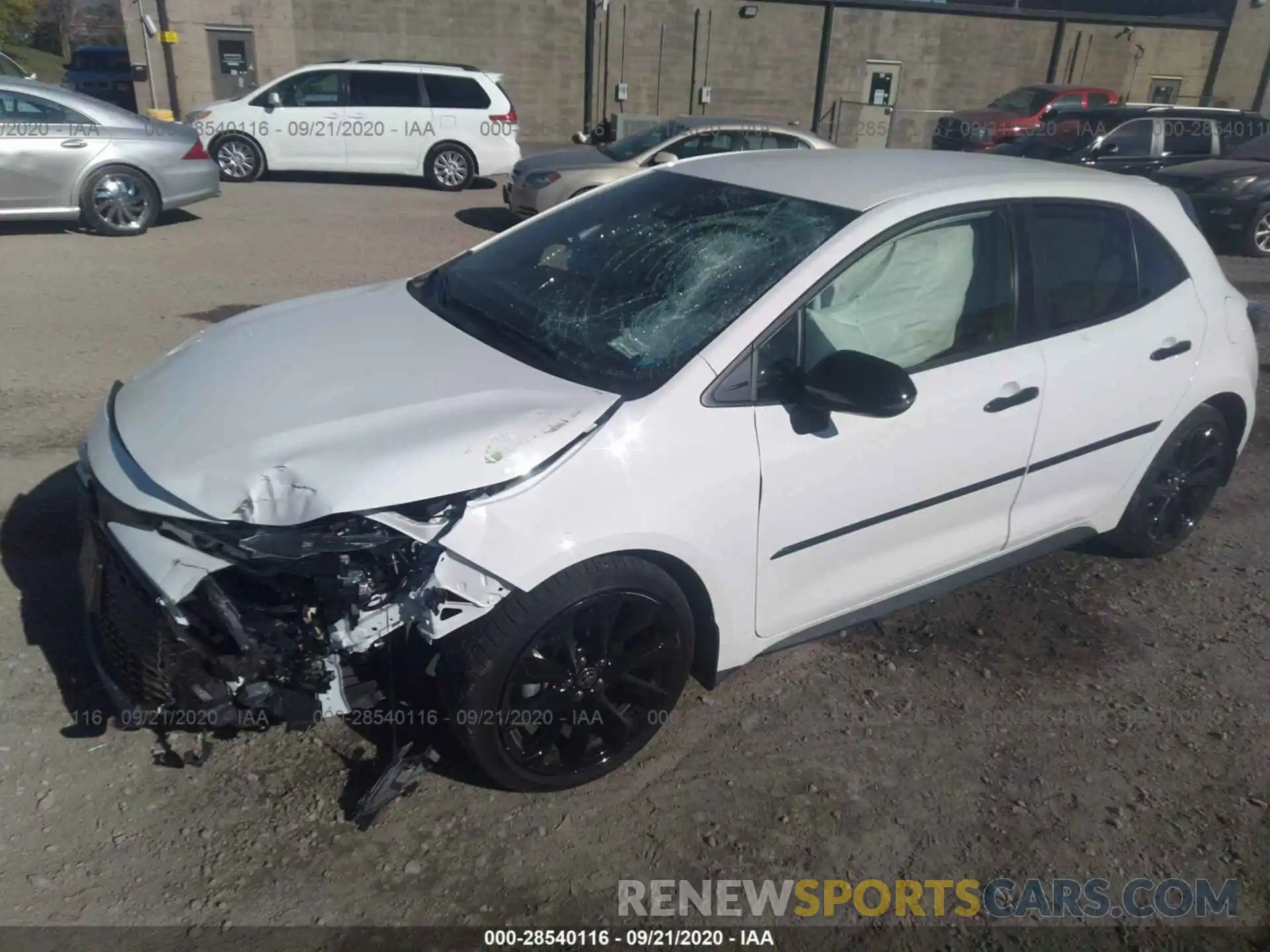 2 Photograph of a damaged car JTND4RBE5L3085578 TOYOTA COROLLA HATCHBACK 2020